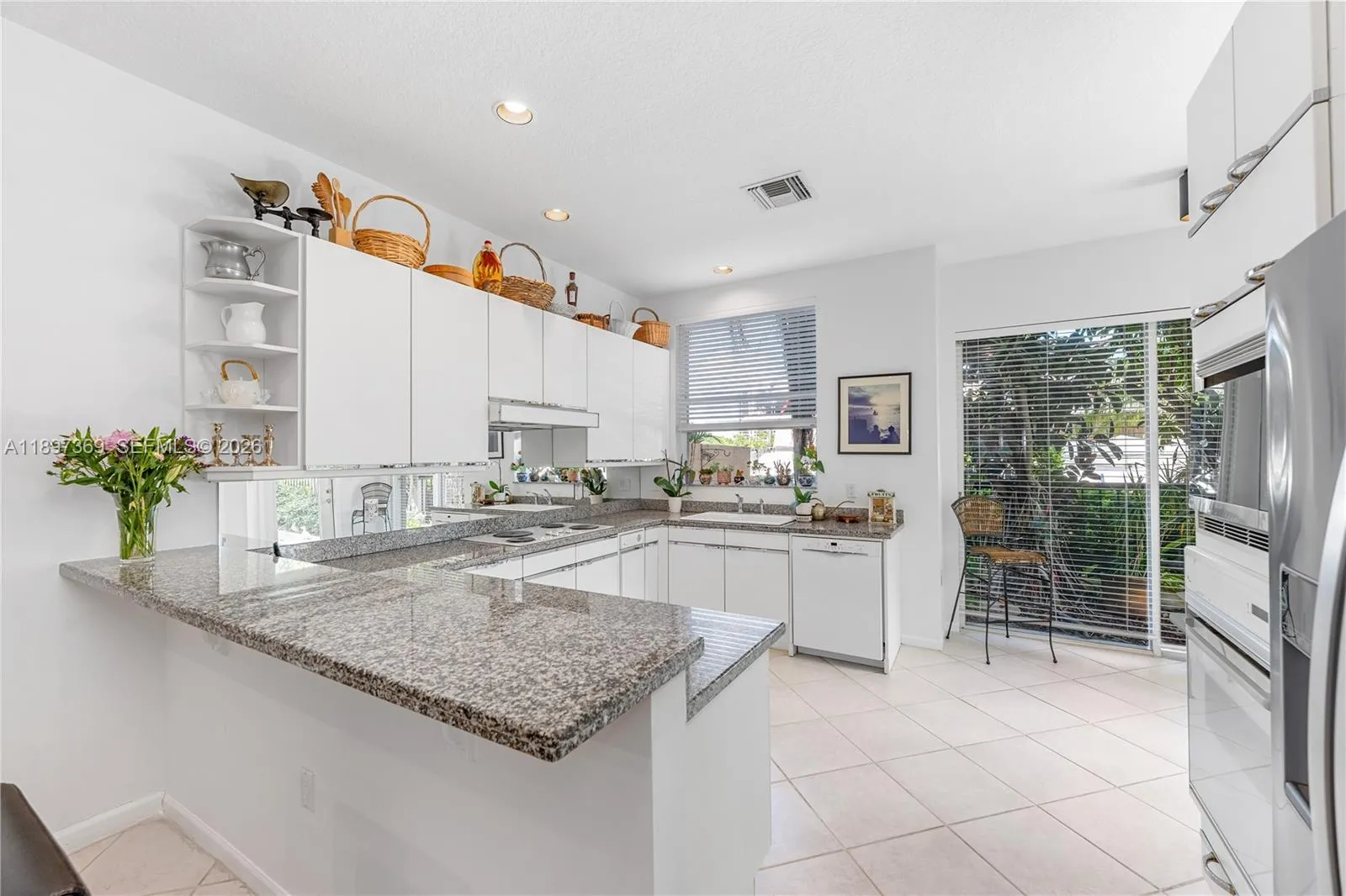 3699 Ne 208th Ter, Aventura, Florida 33180, Aventura, Florida 33180, 3 Bedrooms Bedrooms, ,3 BathroomsBathrooms,Residential,For Sale,3699 Ne 208th Ter, Aventura, Florida 33180,A11897369