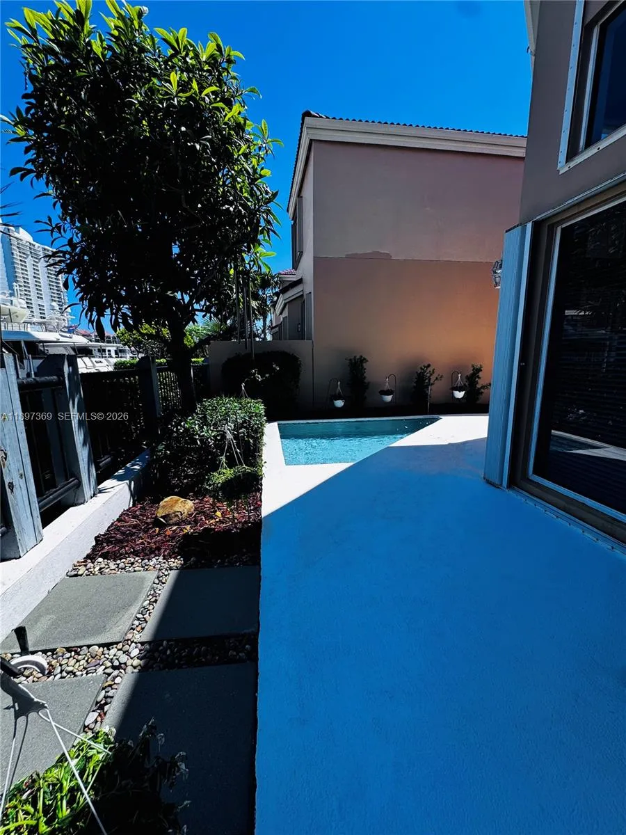 3699 Ne 208th Ter, Aventura, Florida 33180, Aventura, Florida 33180, 3 Bedrooms Bedrooms, ,3 BathroomsBathrooms,Residential,For Sale,3699 Ne 208th Ter, Aventura, Florida 33180,A11897369