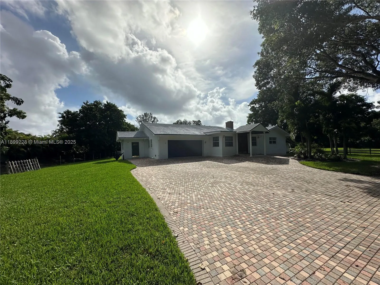 6300 Sw 181st Ln, Southwest Ranches, Florida 33331, Southwest Ranches, Florida 33331, 4 Bedrooms Bedrooms, 1 Room Rooms,4 BathroomsBathrooms,Residential,For Sale,6300 Sw 181st Ln, Southwest Ranches, Florida 33331,A11899228