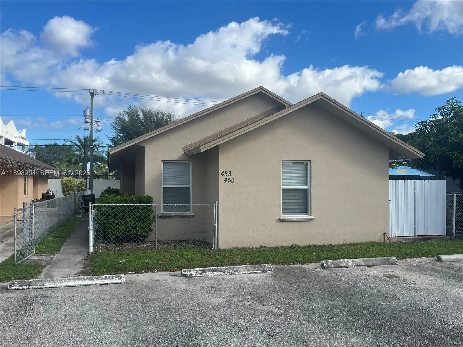 453 E 13th St, Hialeah, Florida 33010, Hialeah, Florida 33010, ,Residential Income,For Sale,453 E 13th St, Hialeah, Florida 33010,A11898954