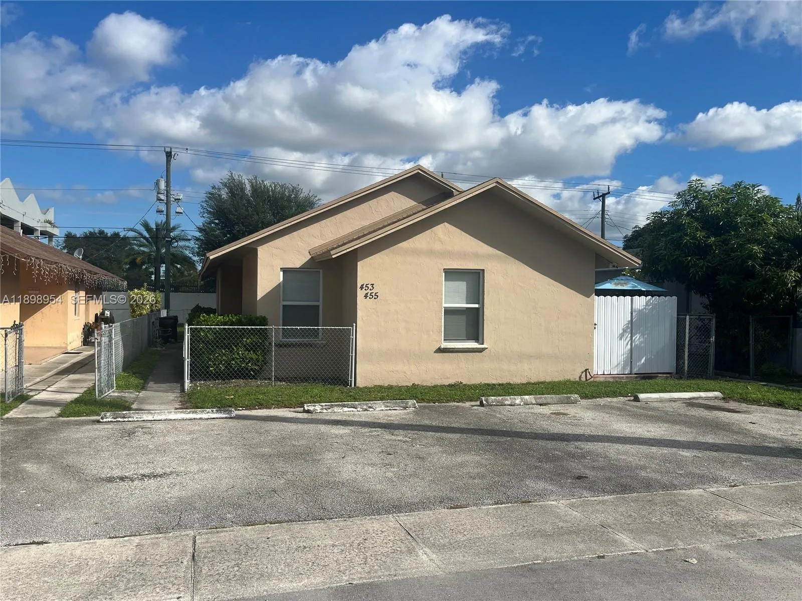 453 E 13th St, Hialeah, Florida 33010, Hialeah, Florida 33010, ,Residential Income,For Sale,453 E 13th St, Hialeah, Florida 33010,A11898954