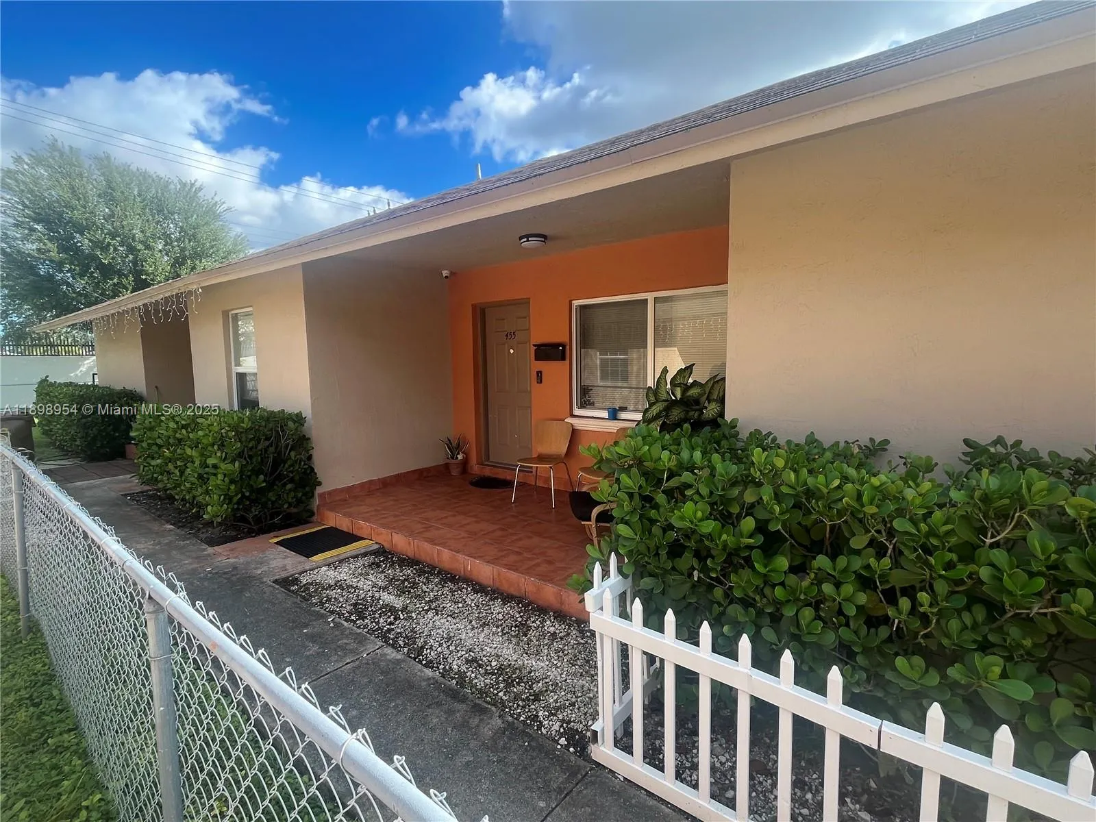 453 E 13th St, Hialeah, Florida 33010, Hialeah, Florida 33010, ,Residential Income,For Sale,453 E 13th St, Hialeah, Florida 33010,A11898954