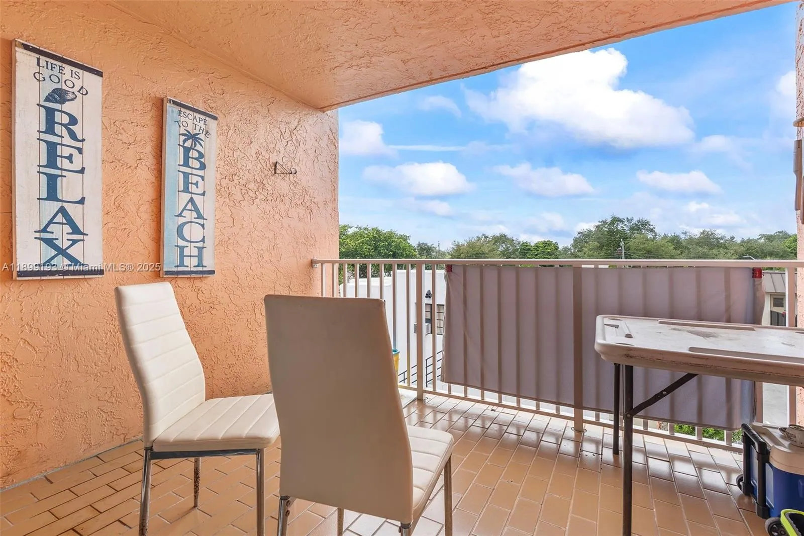 2400 Nw 16th St Rd, Miami, Florida 33125, Miami, Florida 33125, ,Residential Income,For Sale,2400 Nw 16th St Rd, Miami, Florida 33125,A11899193