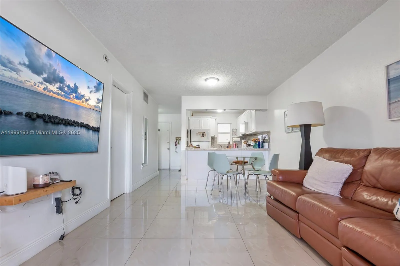 2400 Nw 16th St Rd, Miami, Florida 33125, Miami, Florida 33125, ,Residential Income,For Sale,2400 Nw 16th St Rd, Miami, Florida 33125,A11899193