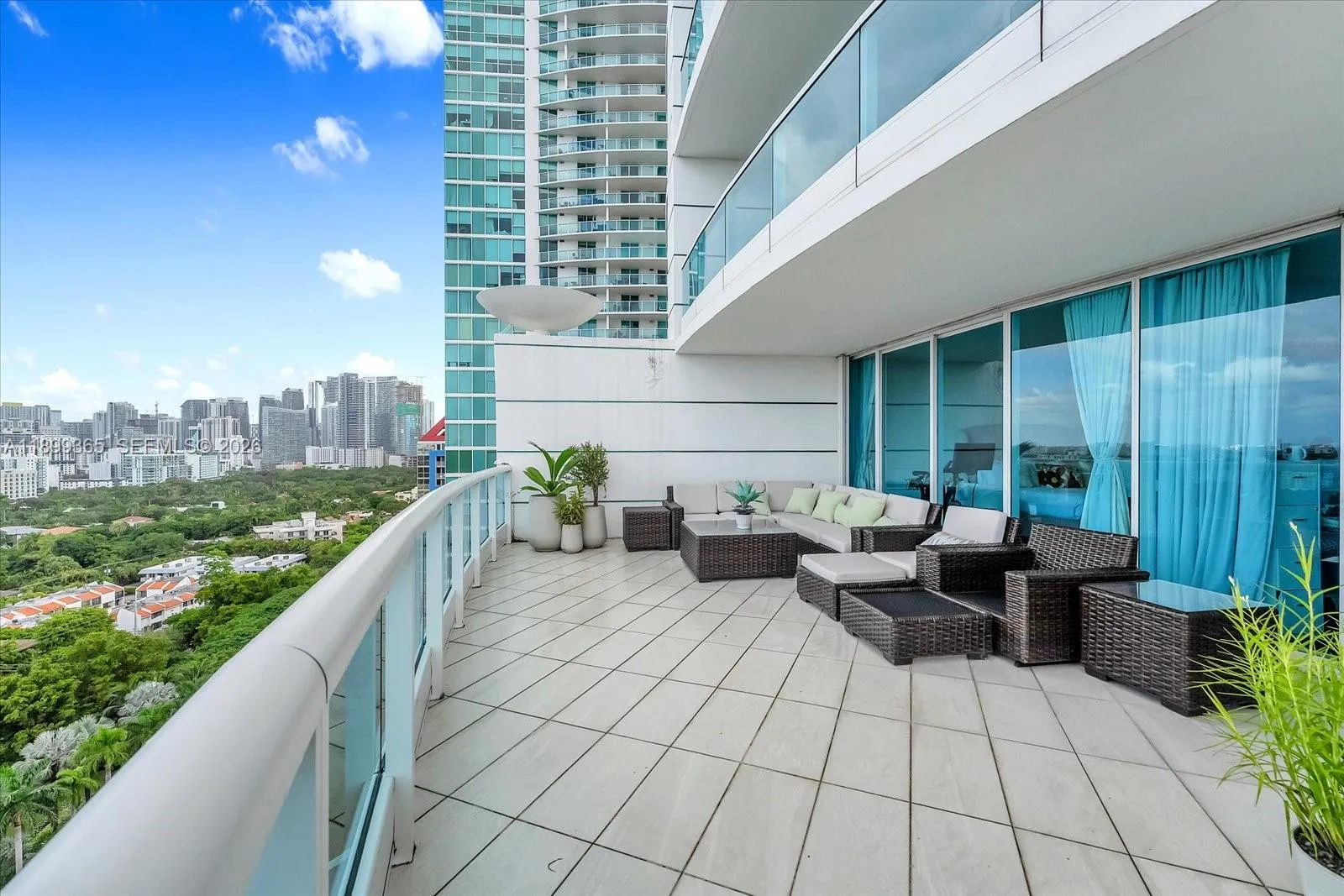 2127 Brickell Ave 2005, Miami, Florida 33129, Miami, Florida 33129, 3 Bedrooms Bedrooms, ,3 BathroomsBathrooms,Residential,For Sale,2127 Brickell Ave 2005, Miami, Florida 33129,A11899365