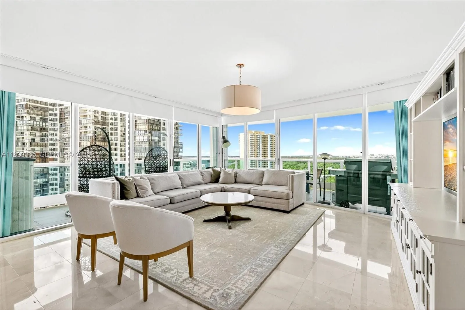 2127 Brickell Ave 2005, Miami, Florida 33129, Miami, Florida 33129, 3 Bedrooms Bedrooms, ,3 BathroomsBathrooms,Residential,For Sale,2127 Brickell Ave 2005, Miami, Florida 33129,A11899365