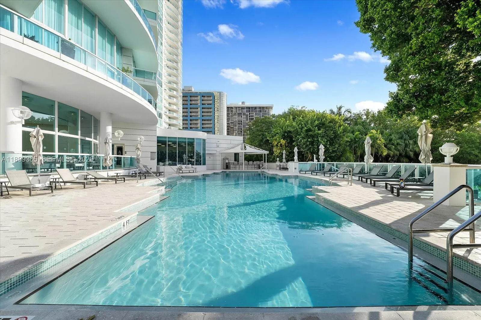 2127 Brickell Ave 2005, Miami, Florida 33129, Miami, Florida 33129, 3 Bedrooms Bedrooms, ,3 BathroomsBathrooms,Residential,For Sale,2127 Brickell Ave 2005, Miami, Florida 33129,A11899365