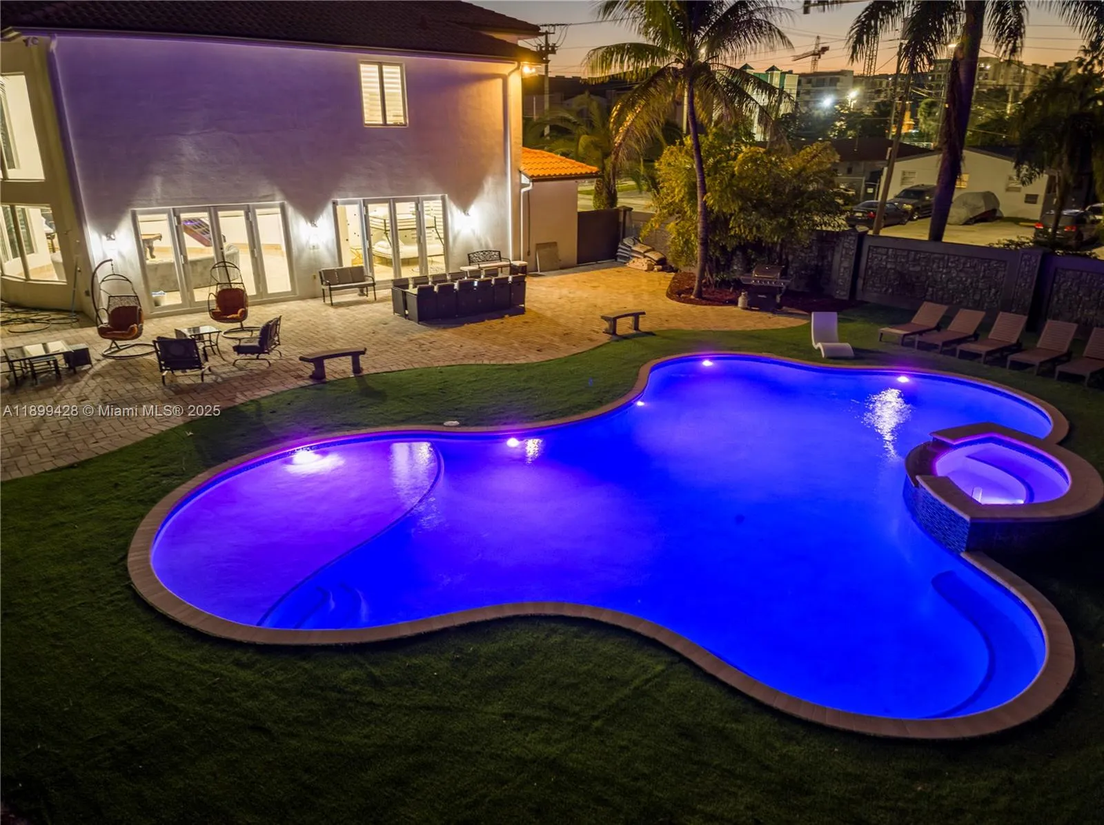 112 Nw 14th Way, Dania Beach, Florida 33004, Dania Beach, Florida 33004, 7 Bedrooms Bedrooms, ,5 BathroomsBathrooms,Residential,For Sale,112 Nw 14th Way, Dania Beach, Florida 33004,A11899428