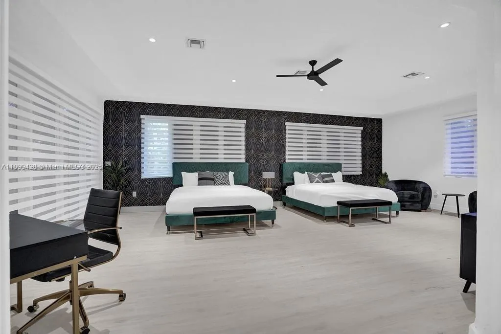 112 Nw 14th Way, Dania Beach, Florida 33004, Dania Beach, Florida 33004, 7 Bedrooms Bedrooms, ,5 BathroomsBathrooms,Residential,For Sale,112 Nw 14th Way, Dania Beach, Florida 33004,A11899428