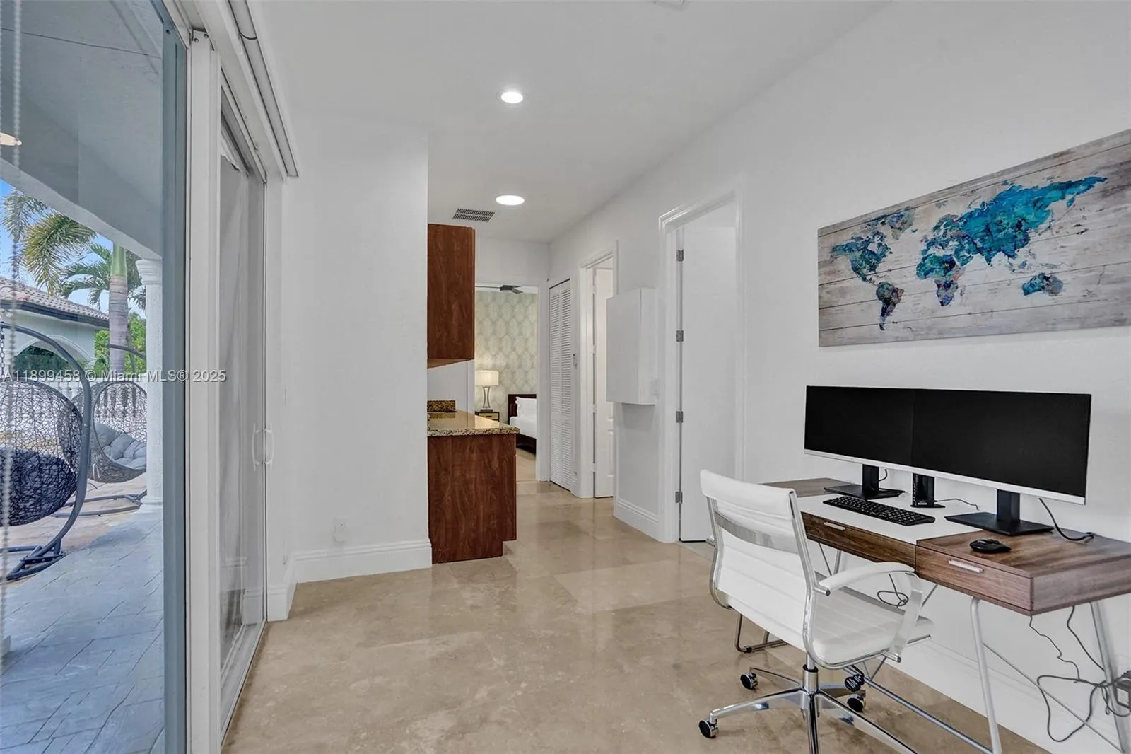 13751 Pine Meadow Ct, Davie, Florida 33325, Davie, Florida 33325, 9 Bedrooms Bedrooms, ,7 BathroomsBathrooms,Residential,For Sale,13751 Pine Meadow Ct, Davie, Florida 33325,A11899458