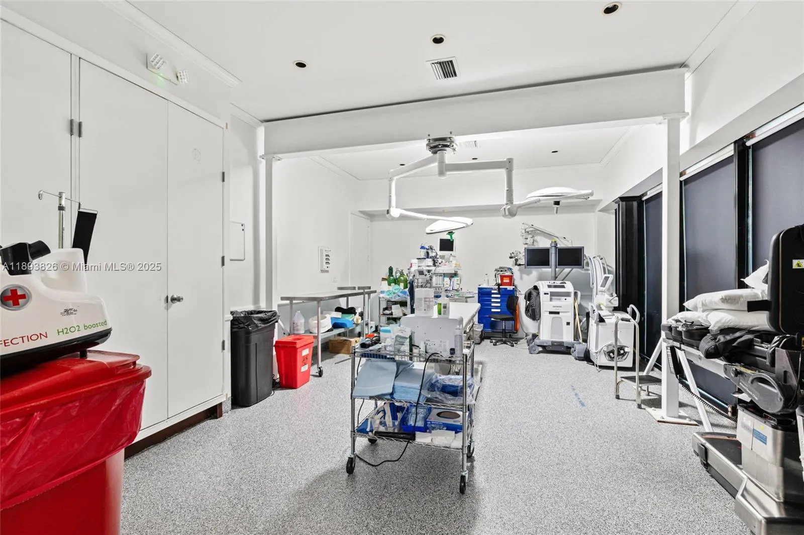 South Miami, Florida 33143, ,Business Opportunity,For Sale,A11893826