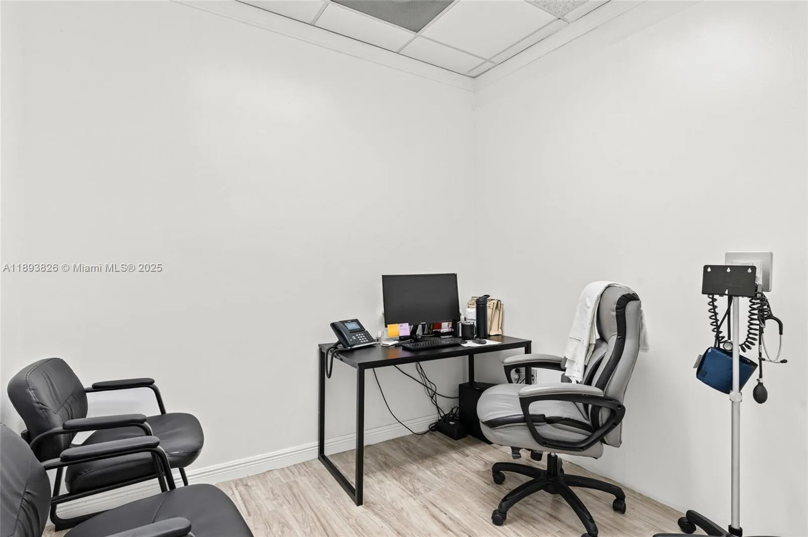 South Miami, Florida 33143, ,Business Opportunity,For Sale,A11893826