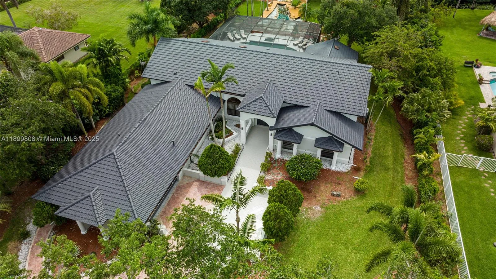 1361 Nw 116th Ave, Plantation, Florida 33323, Plantation, Florida 33323, 7 Bedrooms Bedrooms, ,5 BathroomsBathrooms,Residential,For Sale,1361 Nw 116th Ave, Plantation, Florida 33323,A11899808