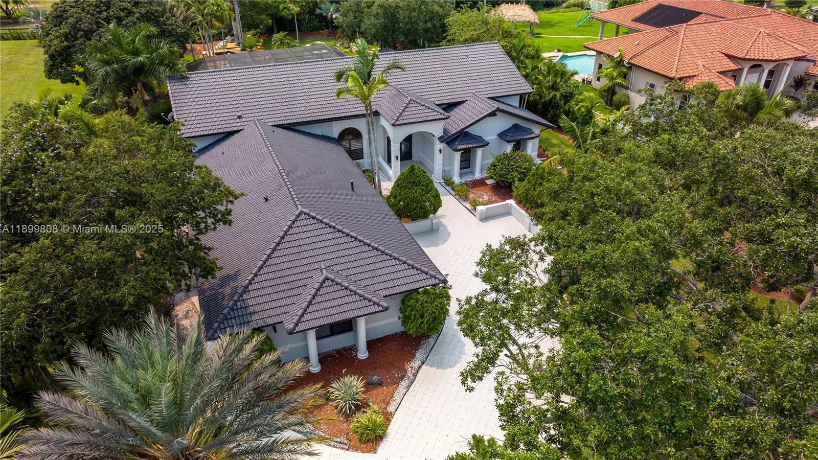 1361 Nw 116th Ave, Plantation, Florida 33323, Plantation, Florida 33323, 7 Bedrooms Bedrooms, ,5 BathroomsBathrooms,Residential,For Sale,1361 Nw 116th Ave, Plantation, Florida 33323,A11899808