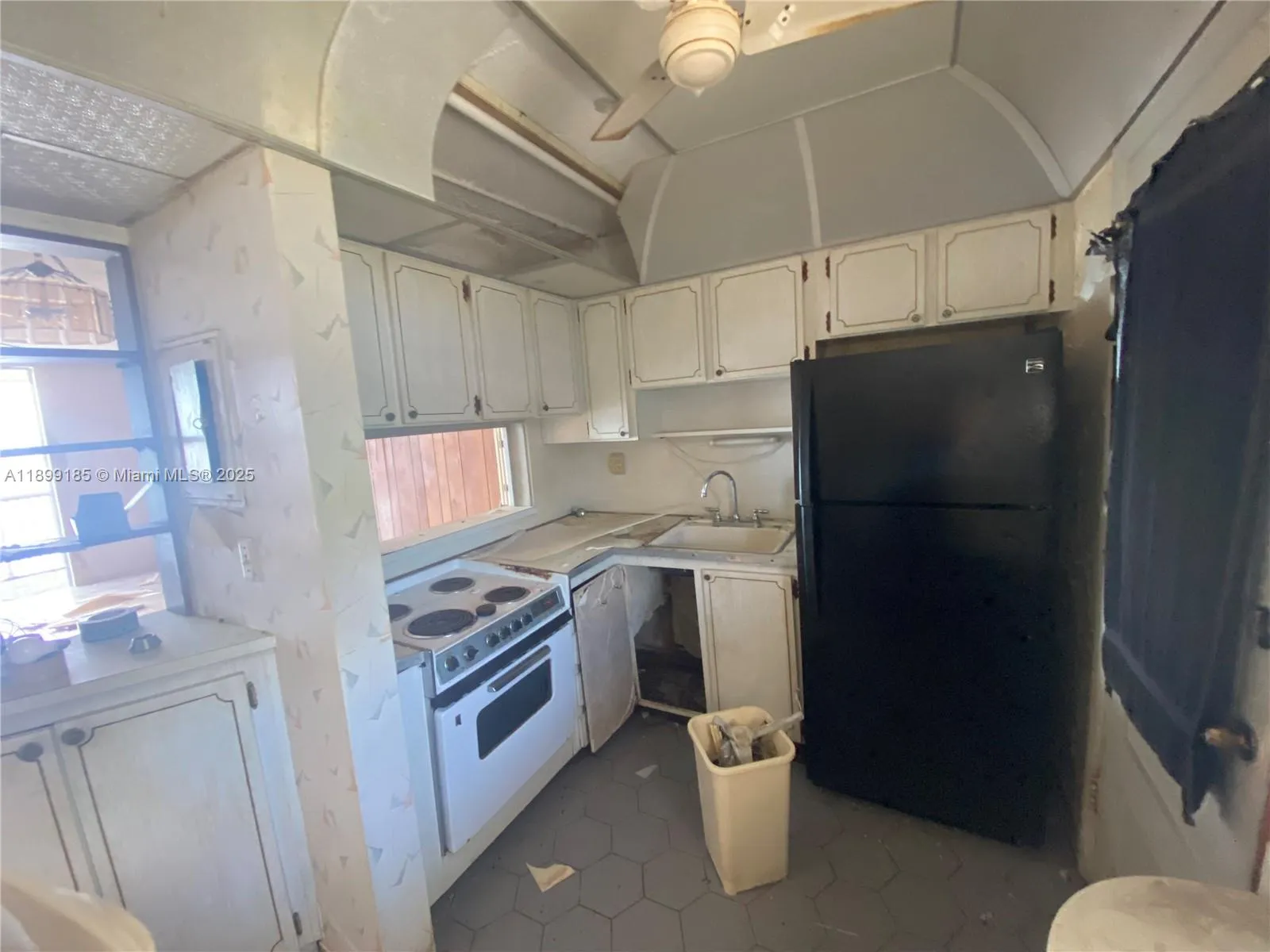 2920 Point East Dr N311, Aventura, Florida 33160, Aventura, Florida 33160, 1 Bedroom Bedrooms, ,1 BathroomBathrooms,Residential,For Sale,2920 Point East Dr N311, Aventura, Florida 33160,A11899185