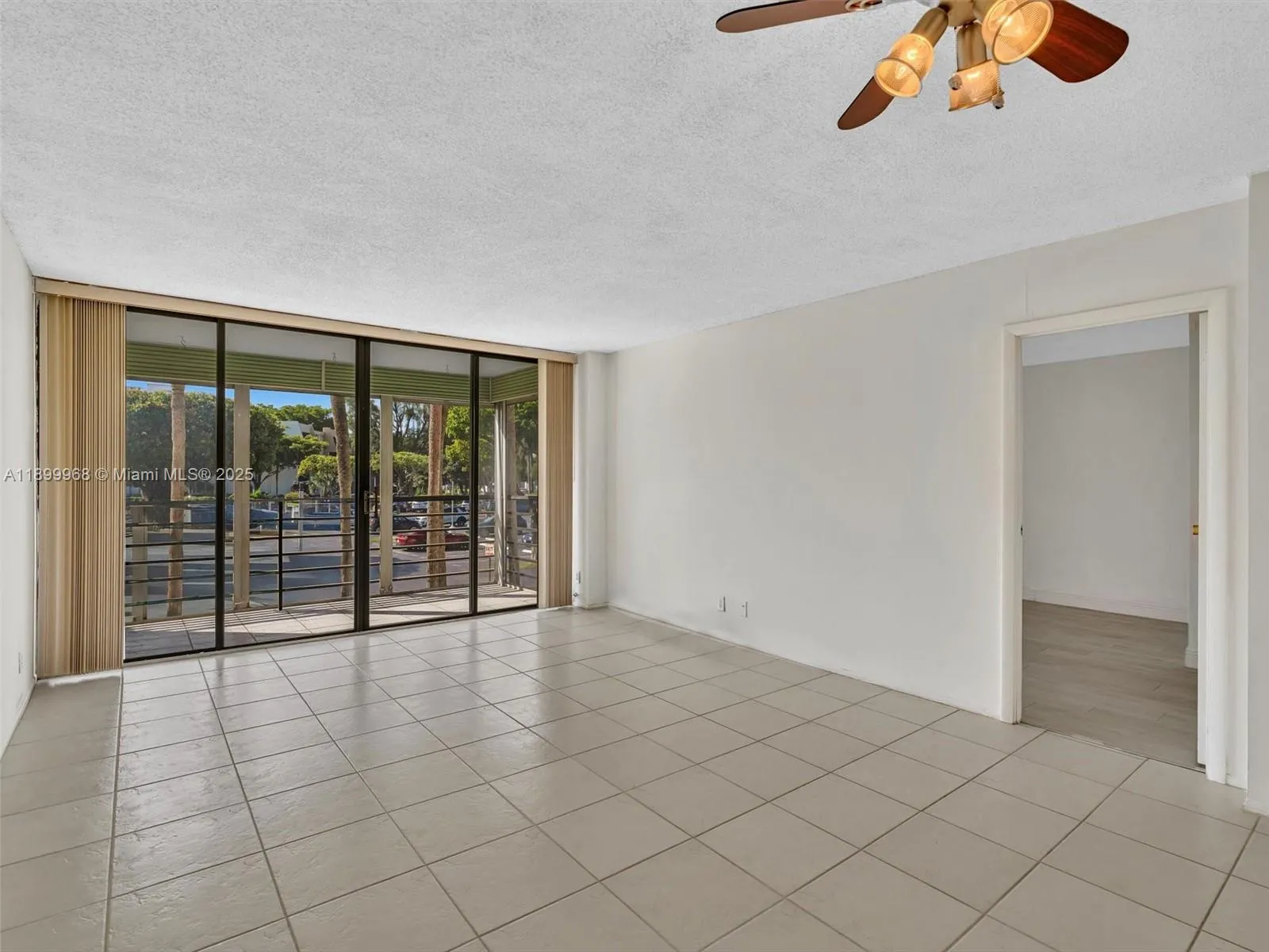 20500 W Country Club Dr 203, Aventura, Florida 331, Aventura, Florida 33180, 1 Bedroom Bedrooms, ,1 BathroomBathrooms,Residential,For Sale,20500 W Country Club Dr 203, Aventura, Florida 331,A11899968
