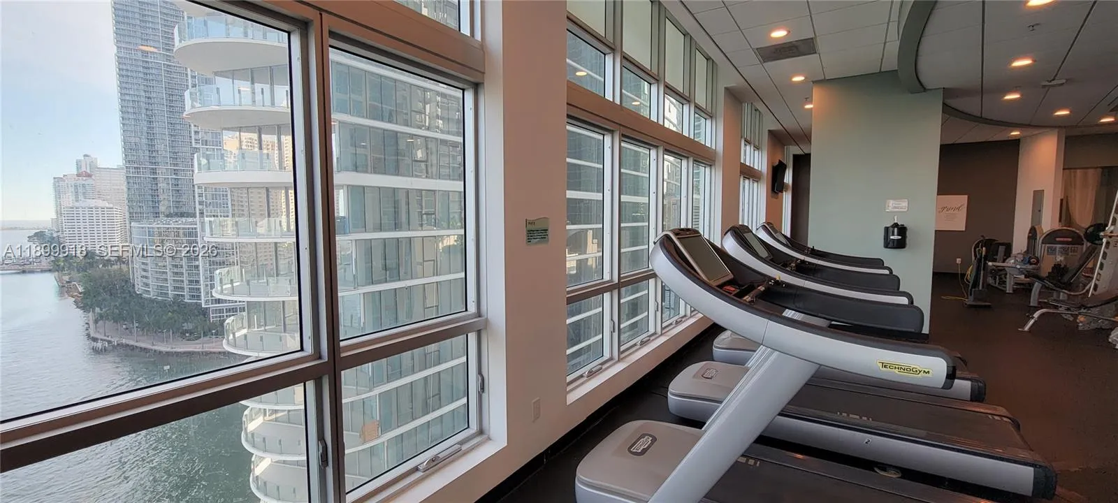 300 S Biscayne Blvd L-1004, Miami, Florida 33131, Miami, Florida 33131, 1 Bedroom Bedrooms, ,1 BathroomBathrooms,Residential Lease,For Rent,300 S Biscayne Blvd L-1004, Miami, Florida 33131,A11899918