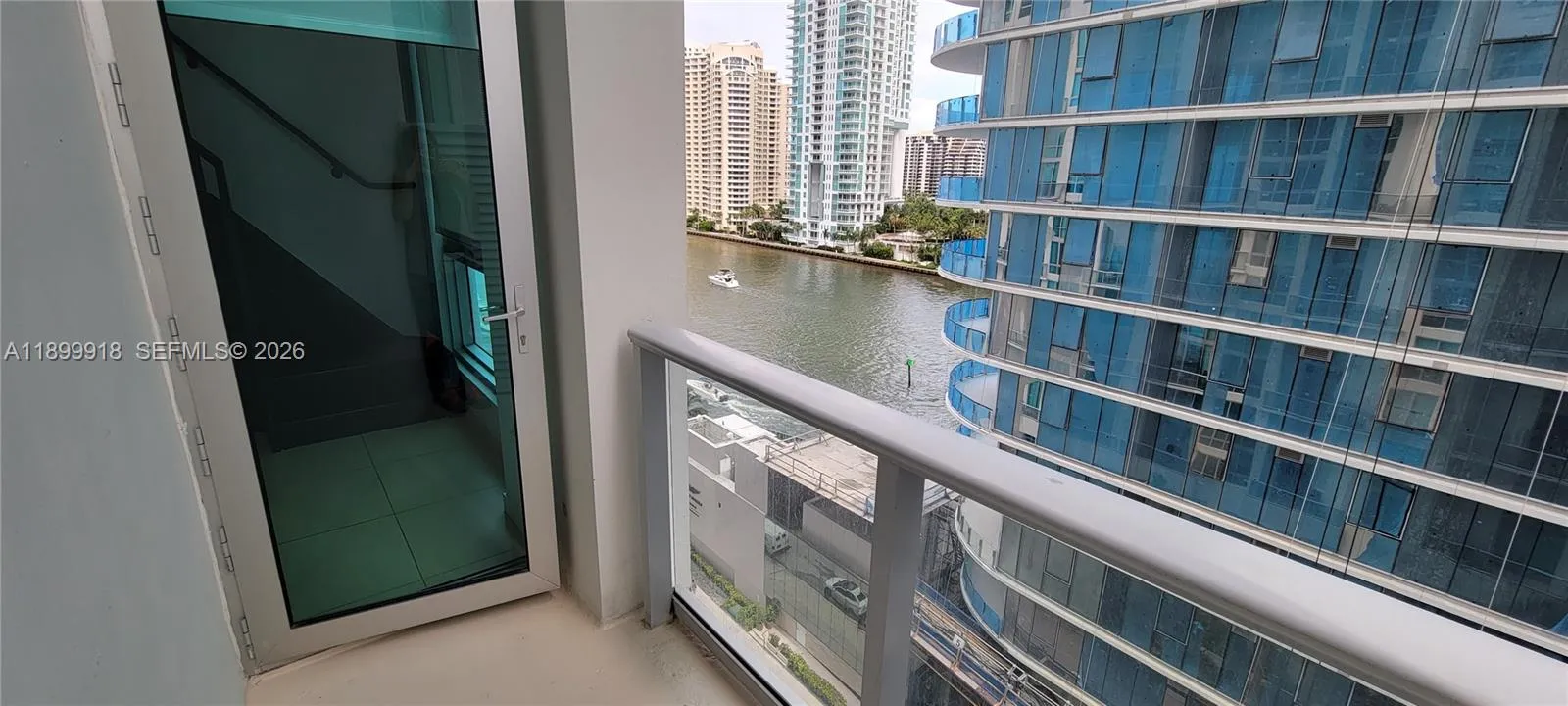 300 S Biscayne Blvd L-1004, Miami, Florida 33131, Miami, Florida 33131, 1 Bedroom Bedrooms, ,1 BathroomBathrooms,Residential Lease,For Rent,300 S Biscayne Blvd L-1004, Miami, Florida 33131,A11899918