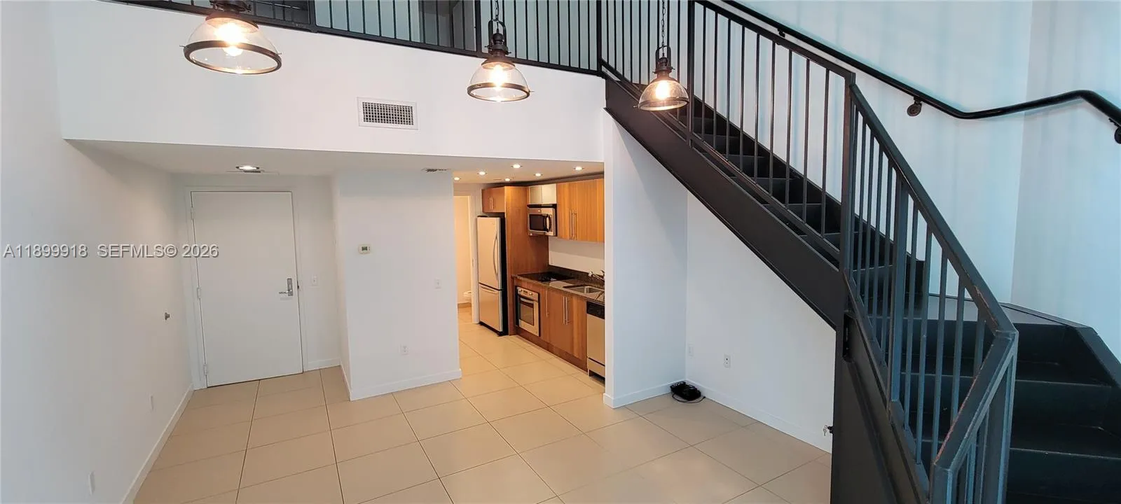 300 S Biscayne Blvd L-1004, Miami, Florida 33131, Miami, Florida 33131, 1 Bedroom Bedrooms, ,1 BathroomBathrooms,Residential Lease,For Rent,300 S Biscayne Blvd L-1004, Miami, Florida 33131,A11899918