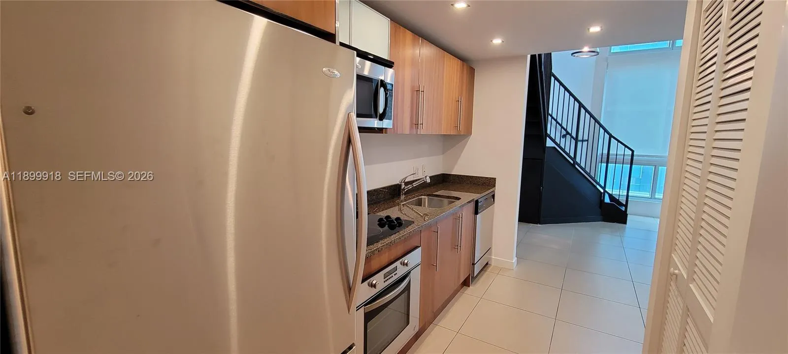 300 S Biscayne Blvd L-1004, Miami, Florida 33131, Miami, Florida 33131, 1 Bedroom Bedrooms, ,1 BathroomBathrooms,Residential Lease,For Rent,300 S Biscayne Blvd L-1004, Miami, Florida 33131,A11899918