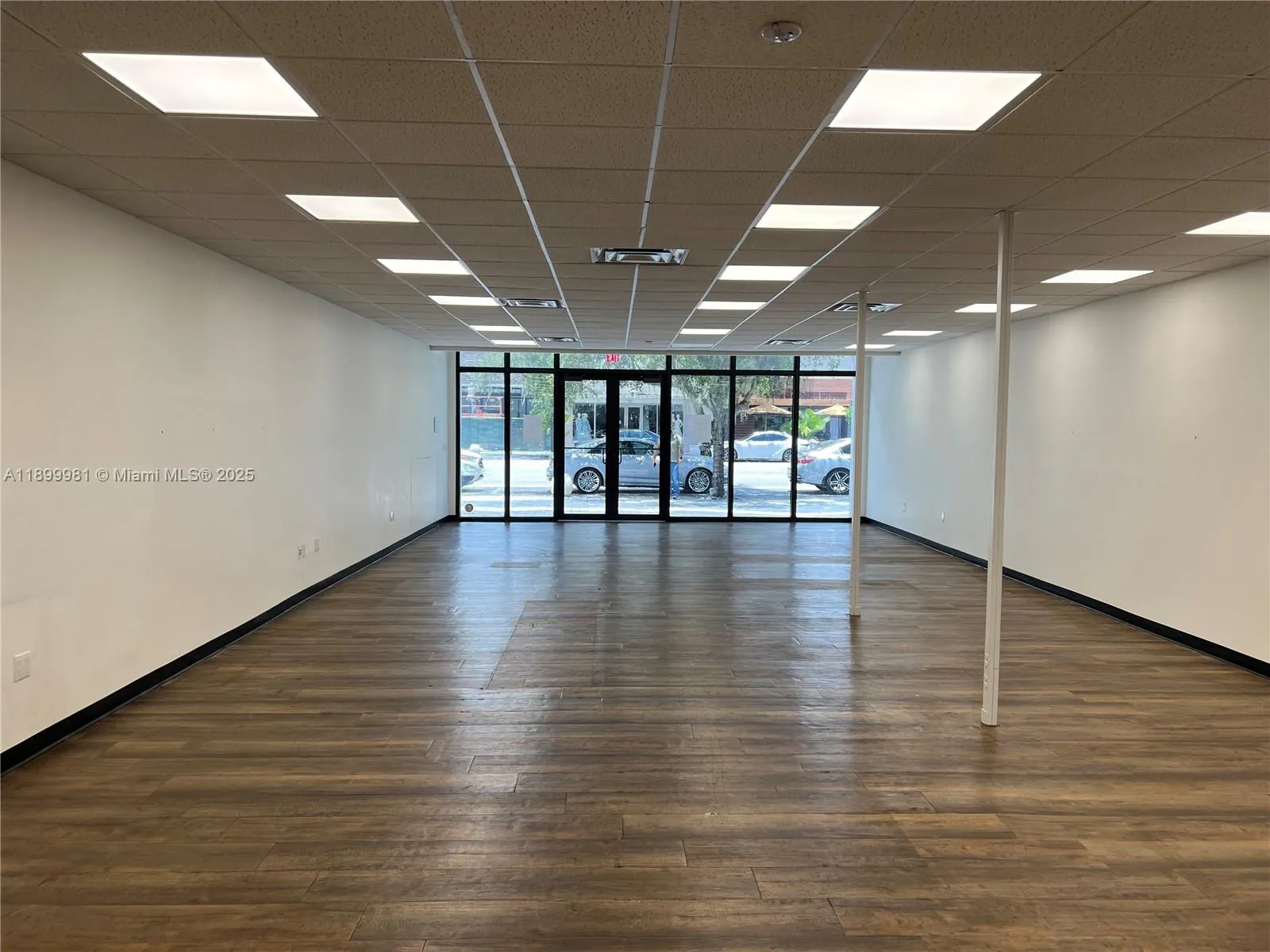 308 Coral Way, Coral Gables, Florida 33134, Coral Gables, Florida 33134, ,Commercial Lease,For Rent,308 Coral Way, Coral Gables, Florida 33134,A11899981