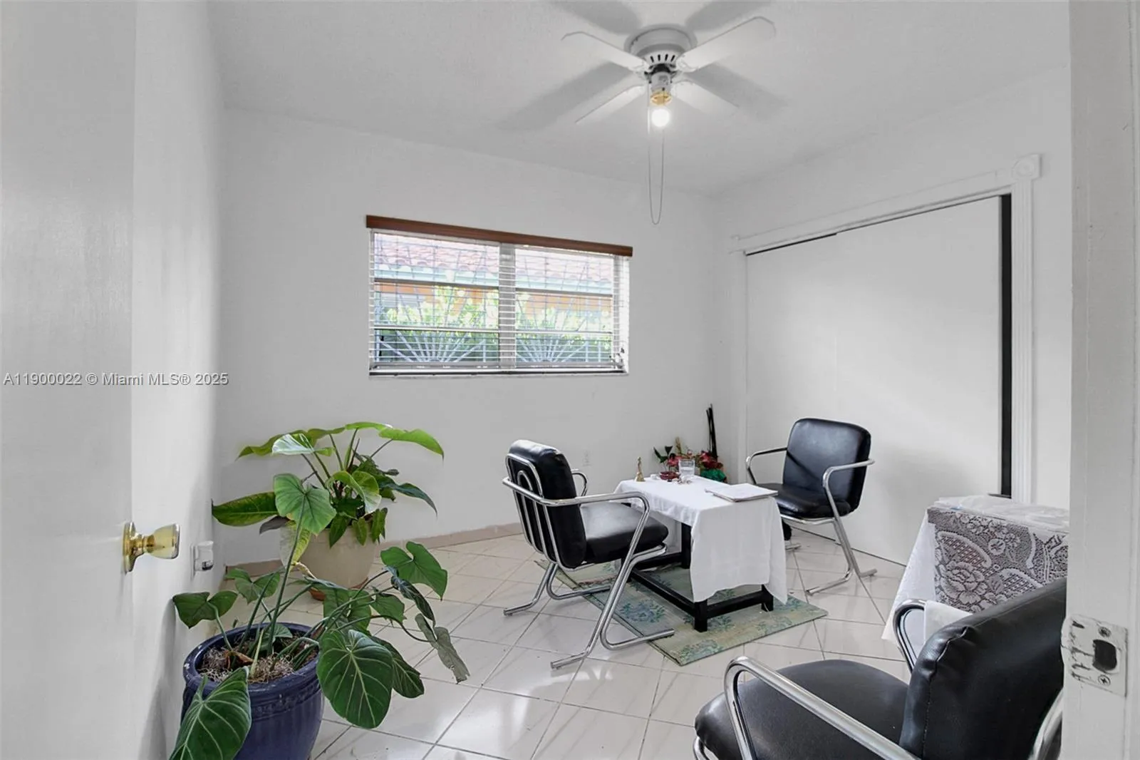 2711 Red Rd, Coral Gables, Florida 33155, Coral Gables, Florida 33155, 3 Bedrooms Bedrooms, ,2 BathroomsBathrooms,Residential,For Sale,2711 Red Rd, Coral Gables, Florida 33155,A11900022