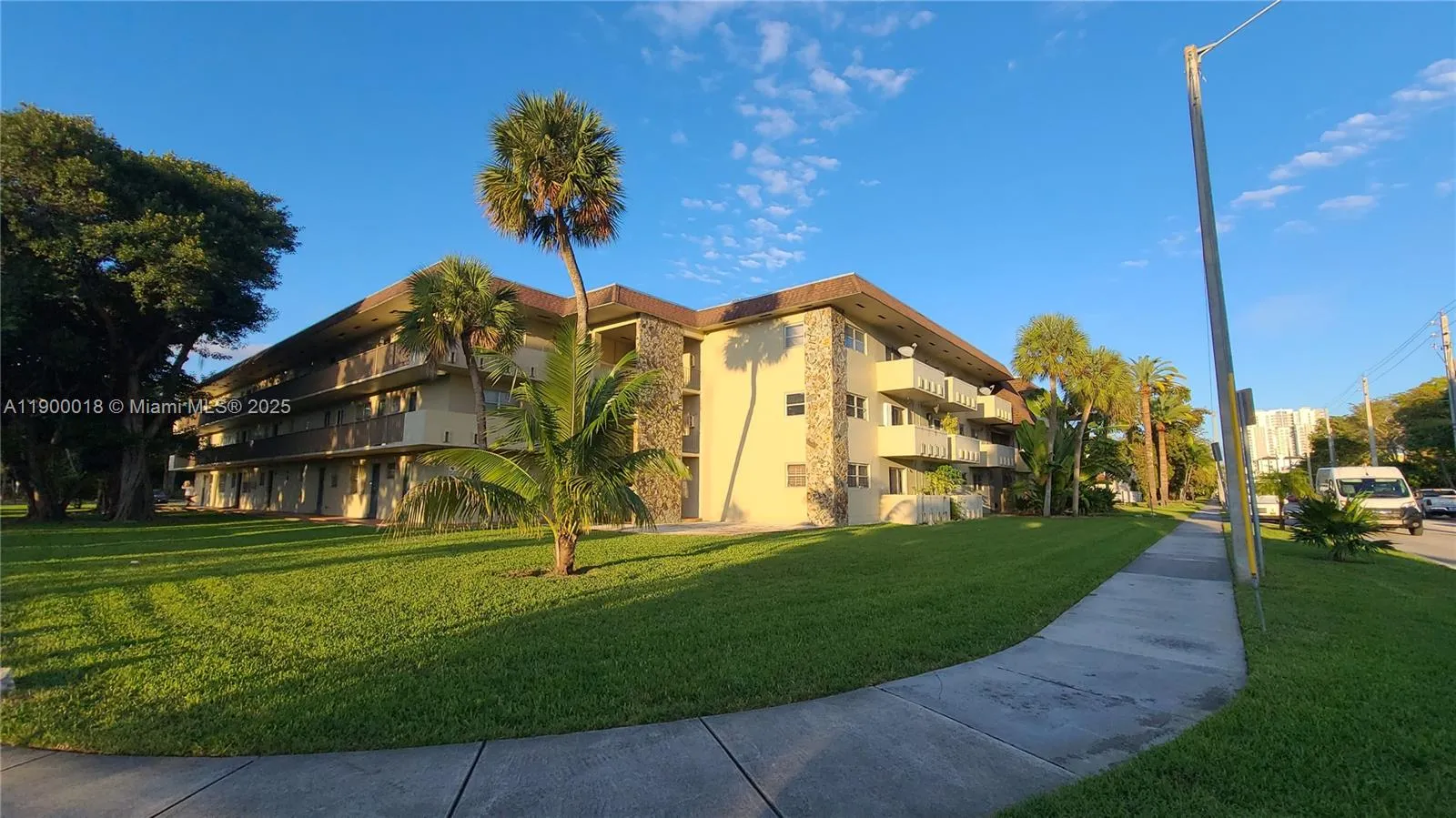 7505 Sw 82nd St 218, Miami, Florida 33143, Miami, Florida 33143, 1 Bedroom Bedrooms, ,1 BathroomBathrooms,Residential Lease,For Rent,7505 Sw 82nd St 218, Miami, Florida 33143,A11900018