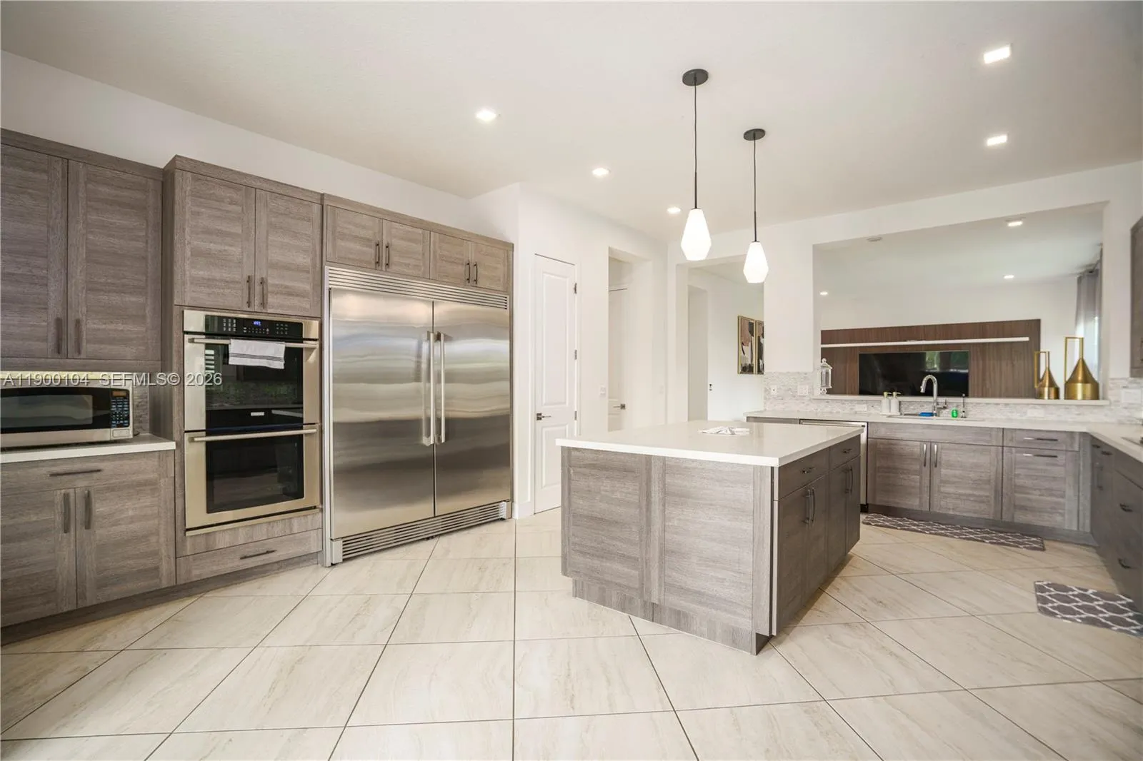 11 Nw 122nd Ave, Miami, Florida 33182, Miami, Florida 33182, 8 Bedrooms Bedrooms, ,4 BathroomsBathrooms,Residential Lease,For Rent,11 Nw 122nd Ave, Miami, Florida 33182,A11900104