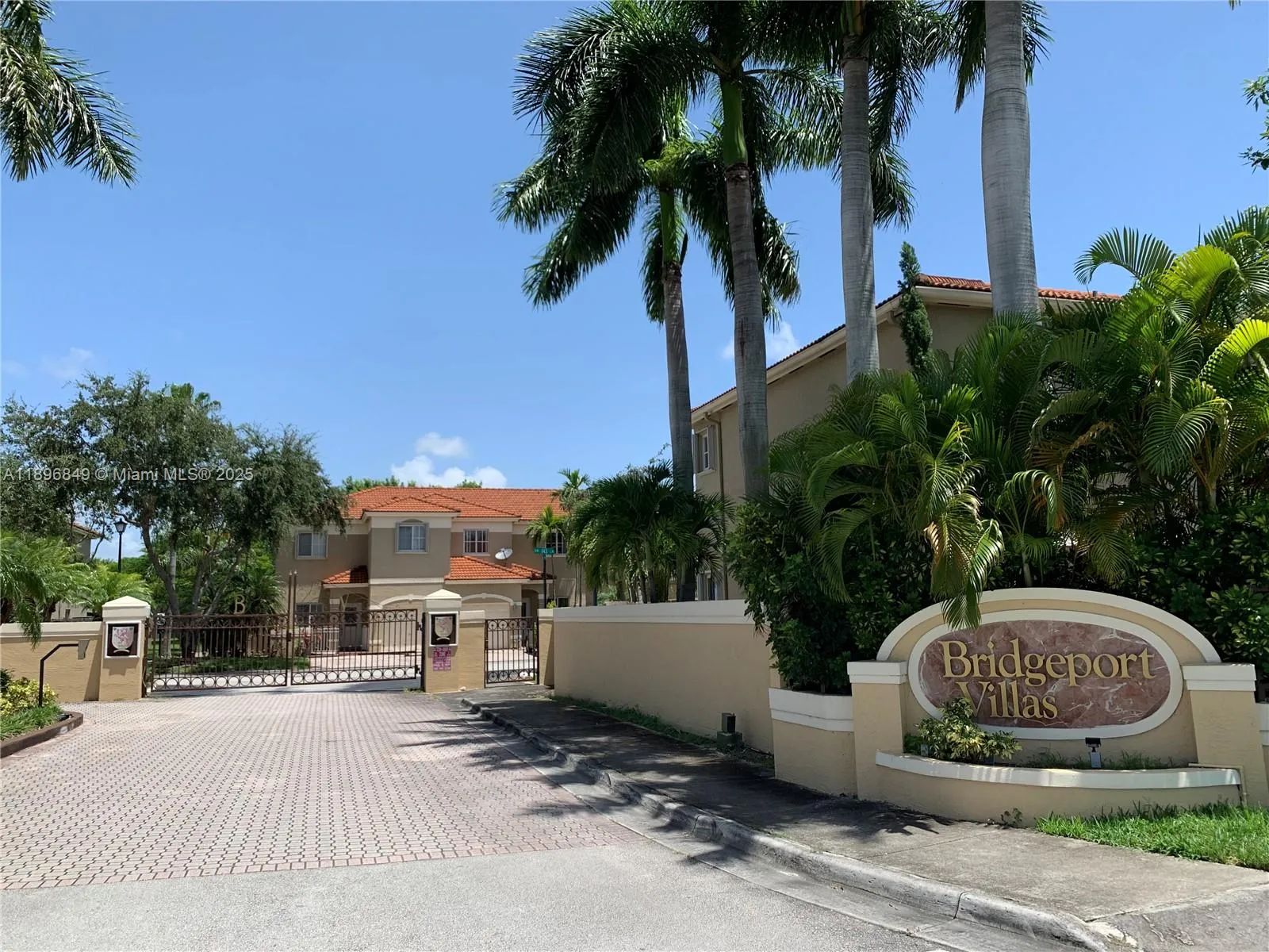 14179 Sw 126th Pl, Miami, Florida 33186, Miami, Florida 33186, 3 Bedrooms Bedrooms, ,2 BathroomsBathrooms,Residential Lease,For Rent,14179 Sw 126th Pl, Miami, Florida 33186,A11896849