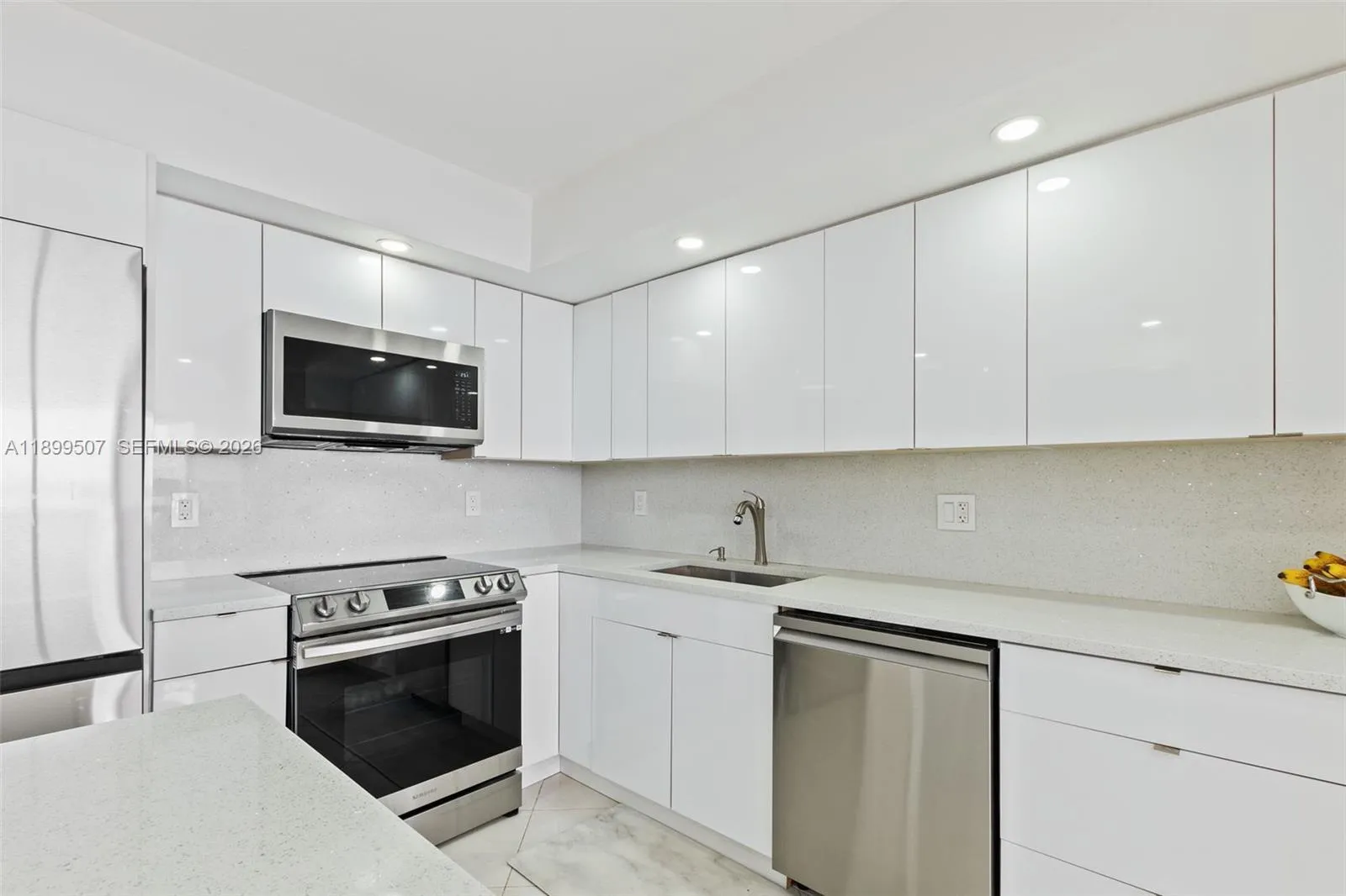 18021 Biscayne Blvd 1003, Aventura, Florida 33160, Aventura, Florida 33160, 1 Bedroom Bedrooms, ,1 BathroomBathrooms,Residential,For Sale,18021 Biscayne Blvd 1003, Aventura, Florida 33160,A11899507