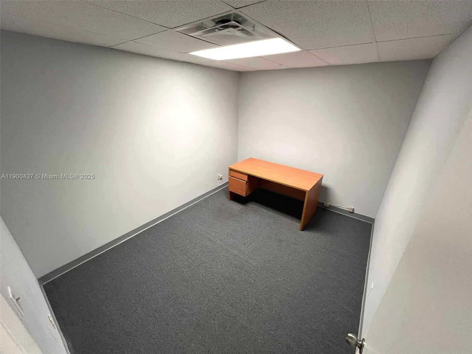 2727 E Oakland Park Blvd 300, Fort Lauderdale, Flo, Fort Lauderdale, Florida 33306, ,Commercial Lease,For Rent,2727 E Oakland Park Blvd 300, Fort Lauderdale, Flo,A11900437
