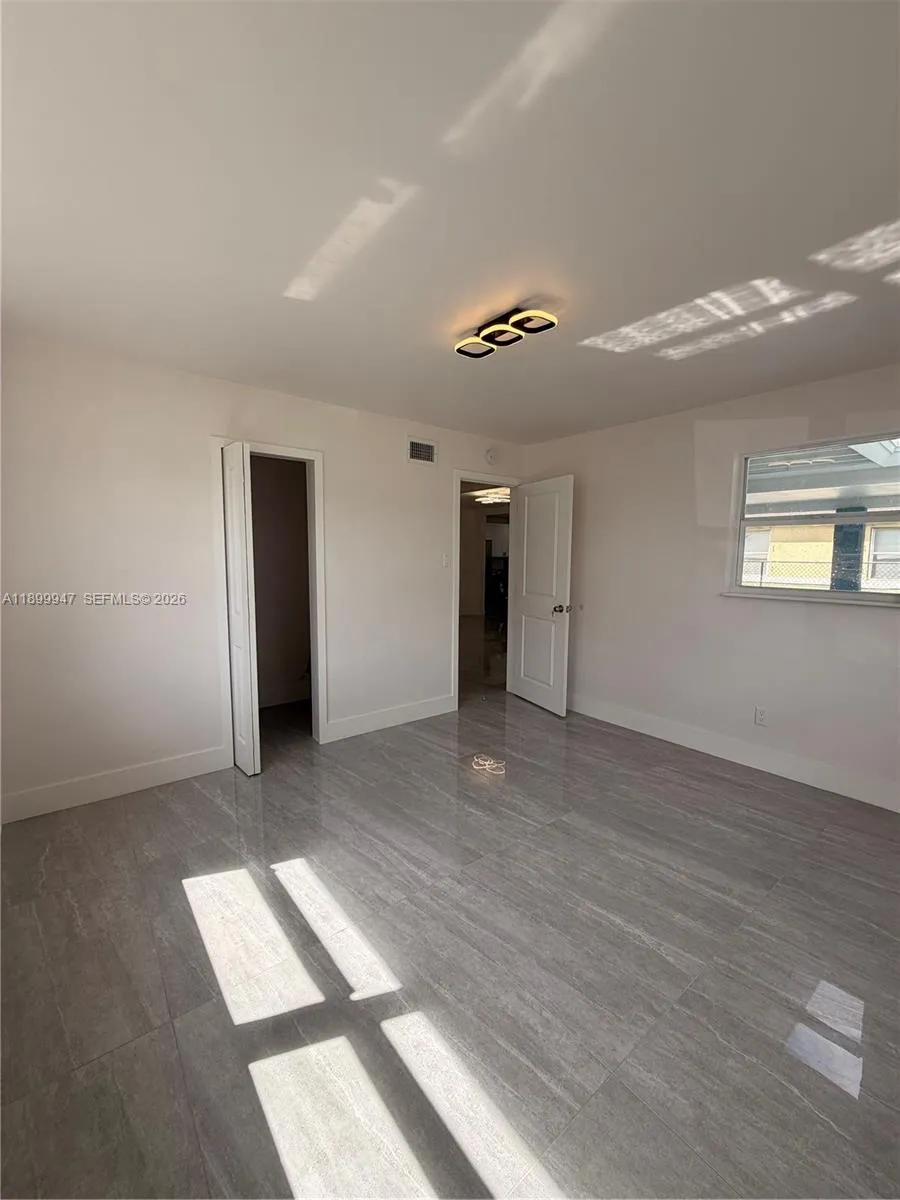 Bedroom 1 (closest to front door)