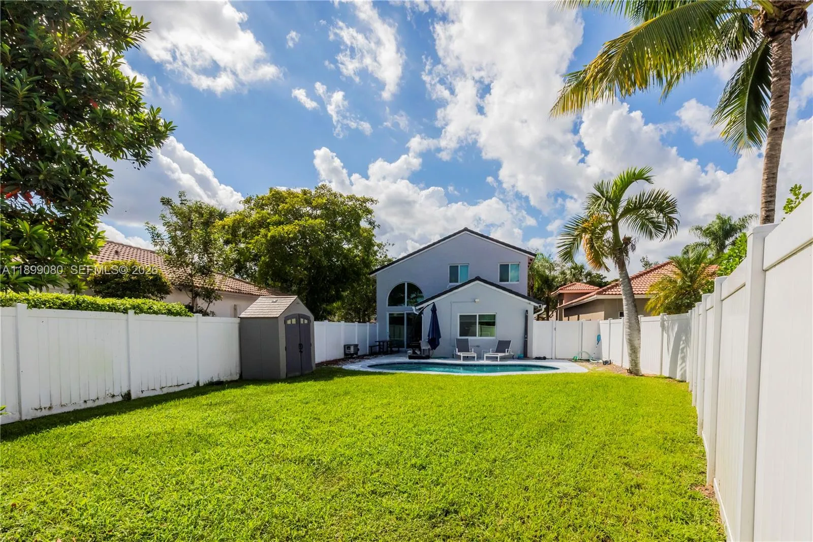 Weston, Florida 33331, Weston, Florida 33331, 4 Bedrooms Bedrooms, ,2 BathroomsBathrooms,Residential,For Sale, Weston, Florida 33331,A11899080
