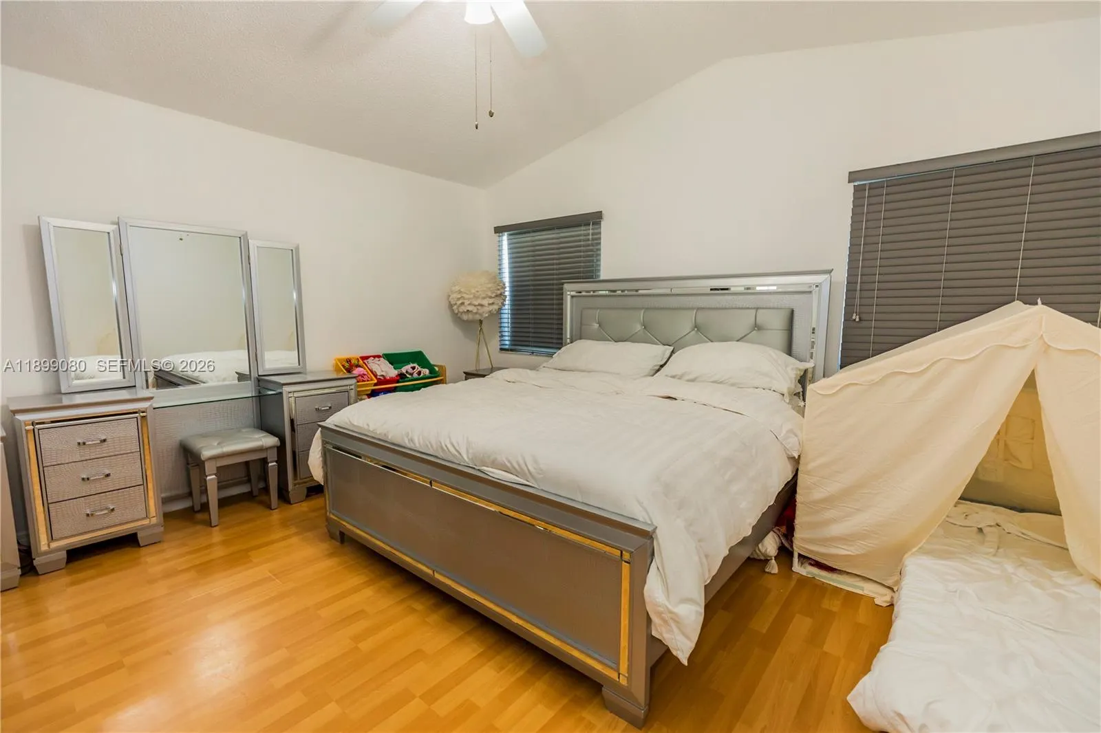 Weston, Florida 33331, Weston, Florida 33331, 4 Bedrooms Bedrooms, ,2 BathroomsBathrooms,Residential,For Sale, Weston, Florida 33331,A11899080