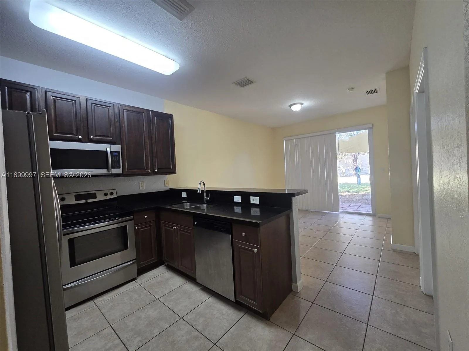 3166 Ne 11th St, Homestead, Florida 33033, Homestead, Florida 33033, 4 Bedrooms Bedrooms, ,3 BathroomsBathrooms,Residential,For Sale,3166 Ne 11th St, Homestead, Florida 33033,A11899997