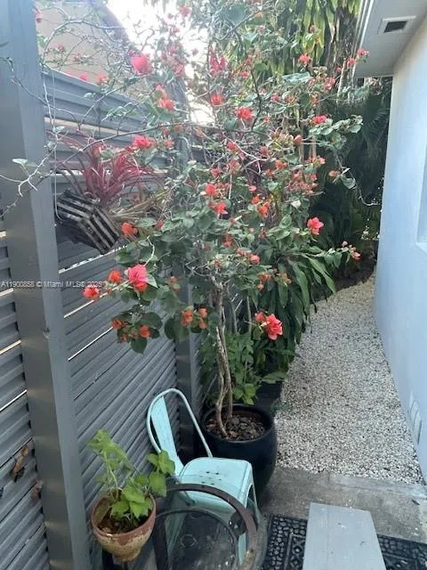 2 Ne 44 St, Miami, Florida 33137, Miami, Florida 33137, ,Residential Income,For Sale,2 Ne 44 St, Miami, Florida 33137,A11900858