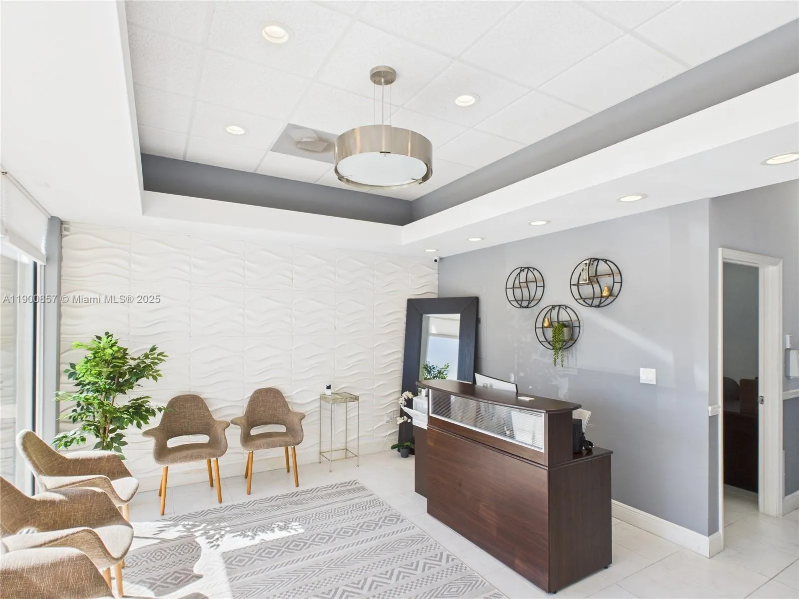 Hallandale Beach, Florida 33009, ,Commercial Lease,For Rent,A11900857