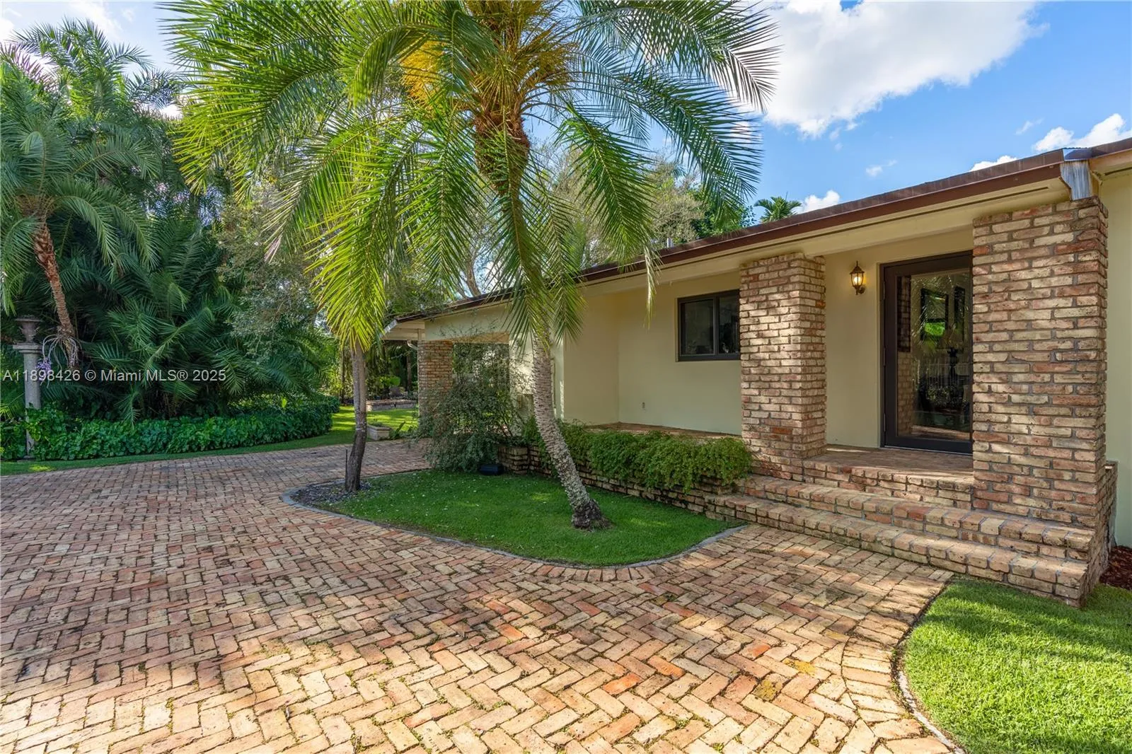 29880 Sw 183rd Ct, Homestead, Florida 33030, Homestead, Florida 33030, 4 Bedrooms Bedrooms, ,2 BathroomsBathrooms,Residential Lease,For Rent,29880 Sw 183rd Ct, Homestead, Florida 33030,A11898426