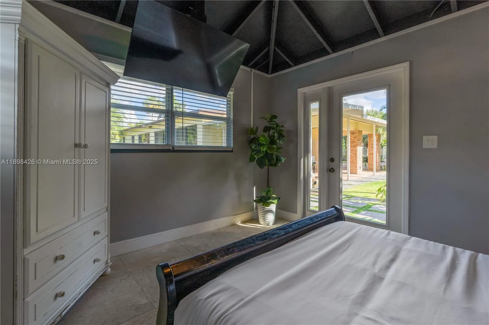 29880 Sw 183rd Ct, Homestead, Florida 33030, Homestead, Florida 33030, 4 Bedrooms Bedrooms, ,2 BathroomsBathrooms,Residential Lease,For Rent,29880 Sw 183rd Ct, Homestead, Florida 33030,A11898426