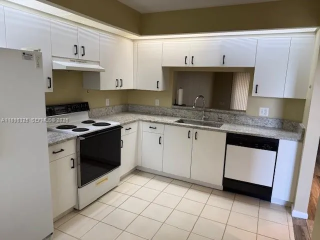 850 Sw 138th Ave 410d, Pembroke Pines, Florida 330, Pembroke Pines, Florida 33027, 2 Bedrooms Bedrooms, ,2 BathroomsBathrooms,Residential Lease,For Rent,850 Sw 138th Ave 410d, Pembroke Pines, Florida 330,A11898325