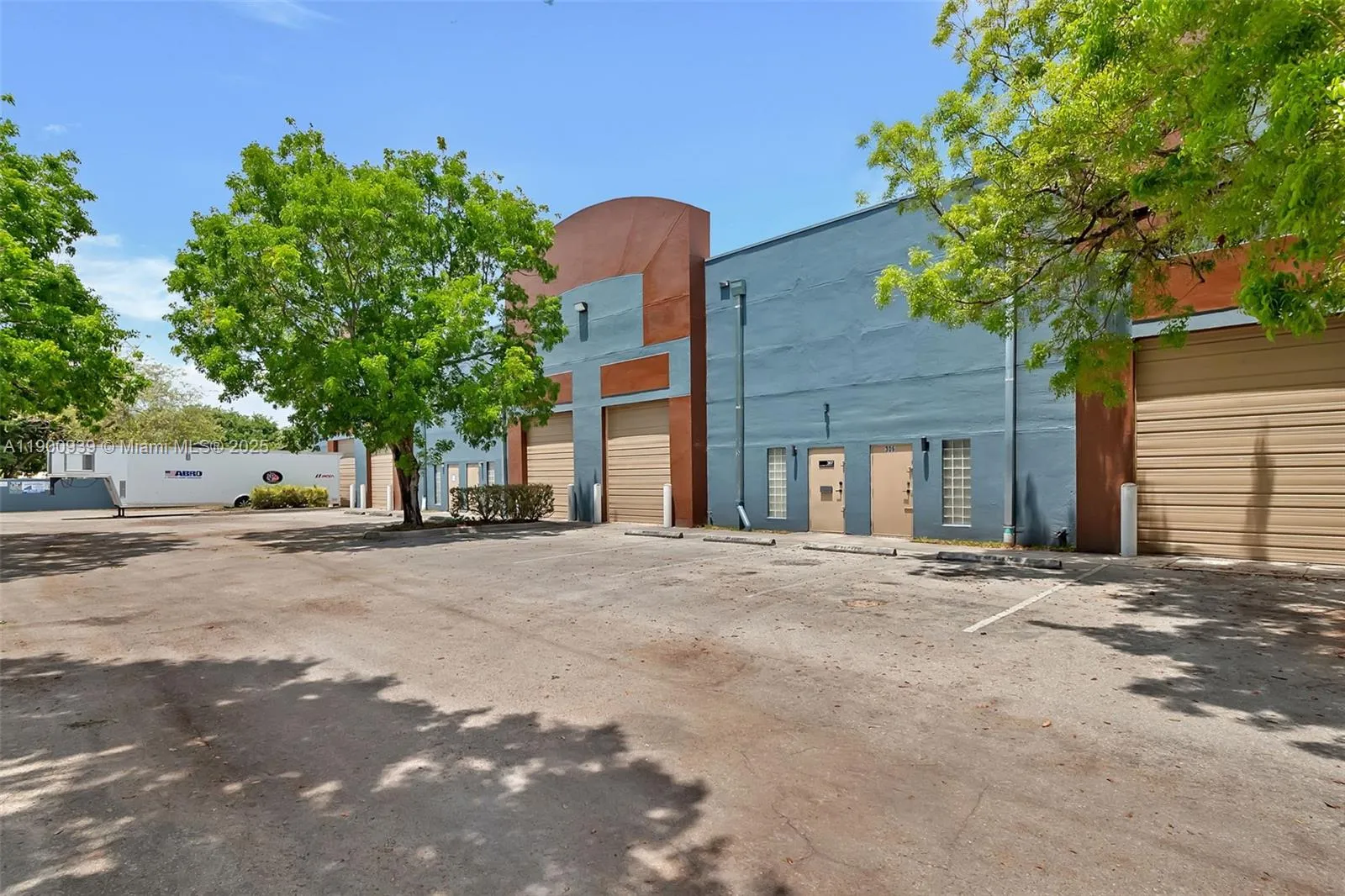 20200 Nw 2nd Ave C6, Miami Gardens, Florida 33169, Miami Gardens, Florida 33169, ,Commercial Lease,For Rent,20200 Nw 2nd Ave C6, Miami Gardens, Florida 33169,A11900939