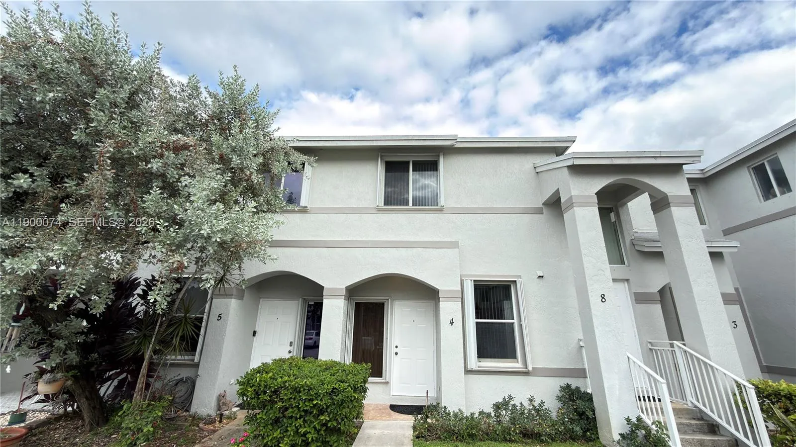870 Ne 212th Ter 4, Miami, Florida 33179, Miami, Florida 33179, 2 Bedrooms Bedrooms, ,2 BathroomsBathrooms,Residential Lease,For Rent,870 Ne 212th Ter 4, Miami, Florida 33179,A11900074