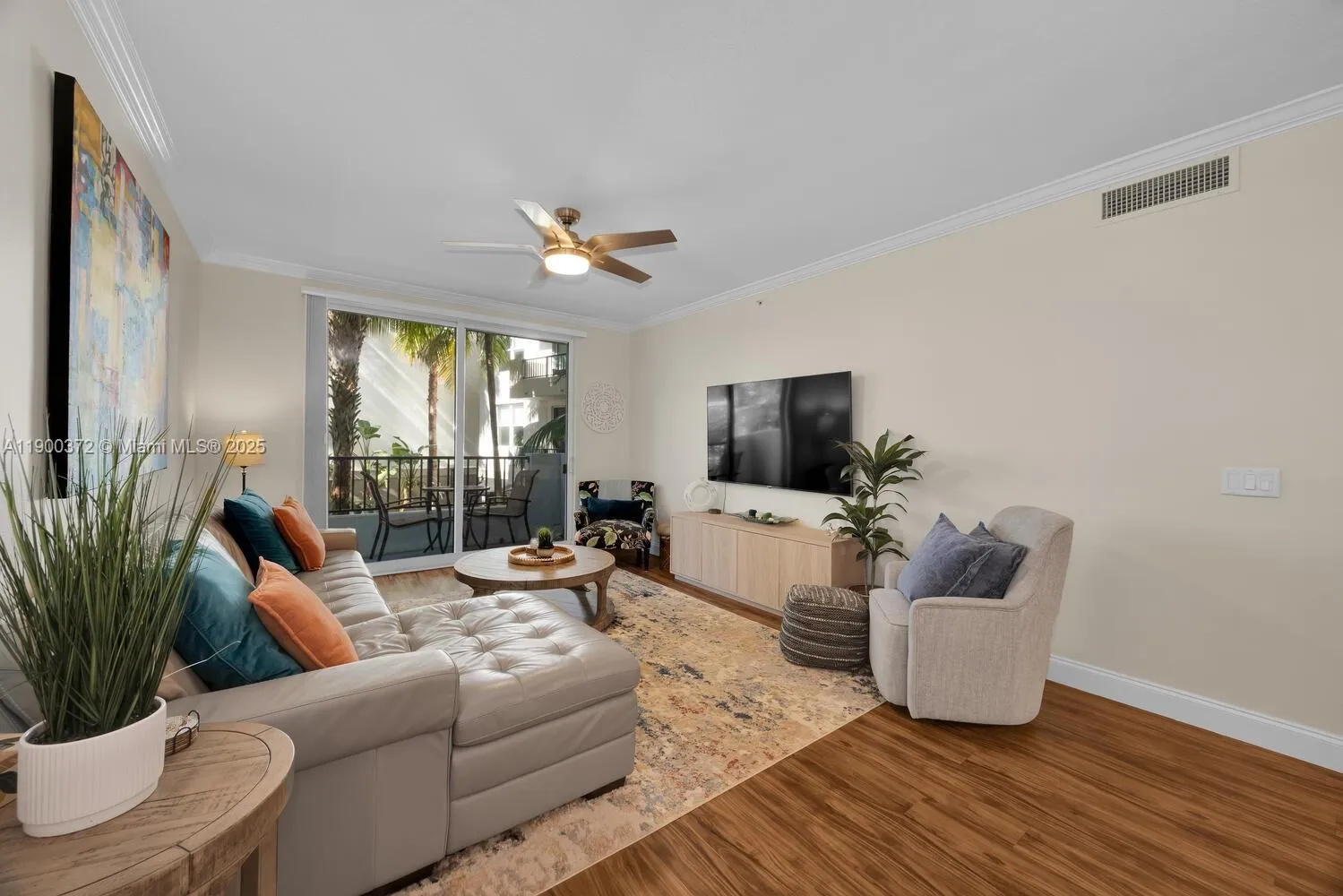 2421 Ne 65th St 211, Fort Lauderdale, Florida 3330, Fort Lauderdale, Florida 33308, 2 Bedrooms Bedrooms, ,2 BathroomsBathrooms,Residential,For Sale,2421 Ne 65th St 211, Fort Lauderdale, Florida 3330,A11900372
