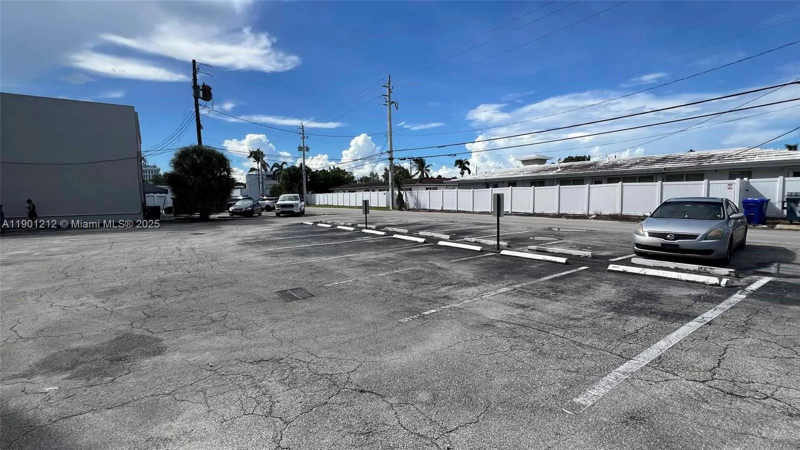 2727 E Oakland Park Blvd 304, Fort Lauderdale, Flo, Fort Lauderdale, Florida 33306, ,Commercial Lease,For Rent,2727 E Oakland Park Blvd 304, Fort Lauderdale, Flo,A11901212