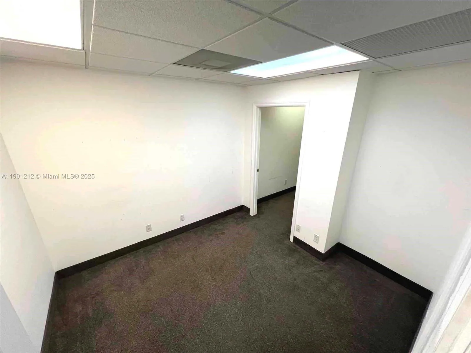 2727 E Oakland Park Blvd 304, Fort Lauderdale, Flo, Fort Lauderdale, Florida 33306, ,Commercial Lease,For Rent,2727 E Oakland Park Blvd 304, Fort Lauderdale, Flo,A11901212