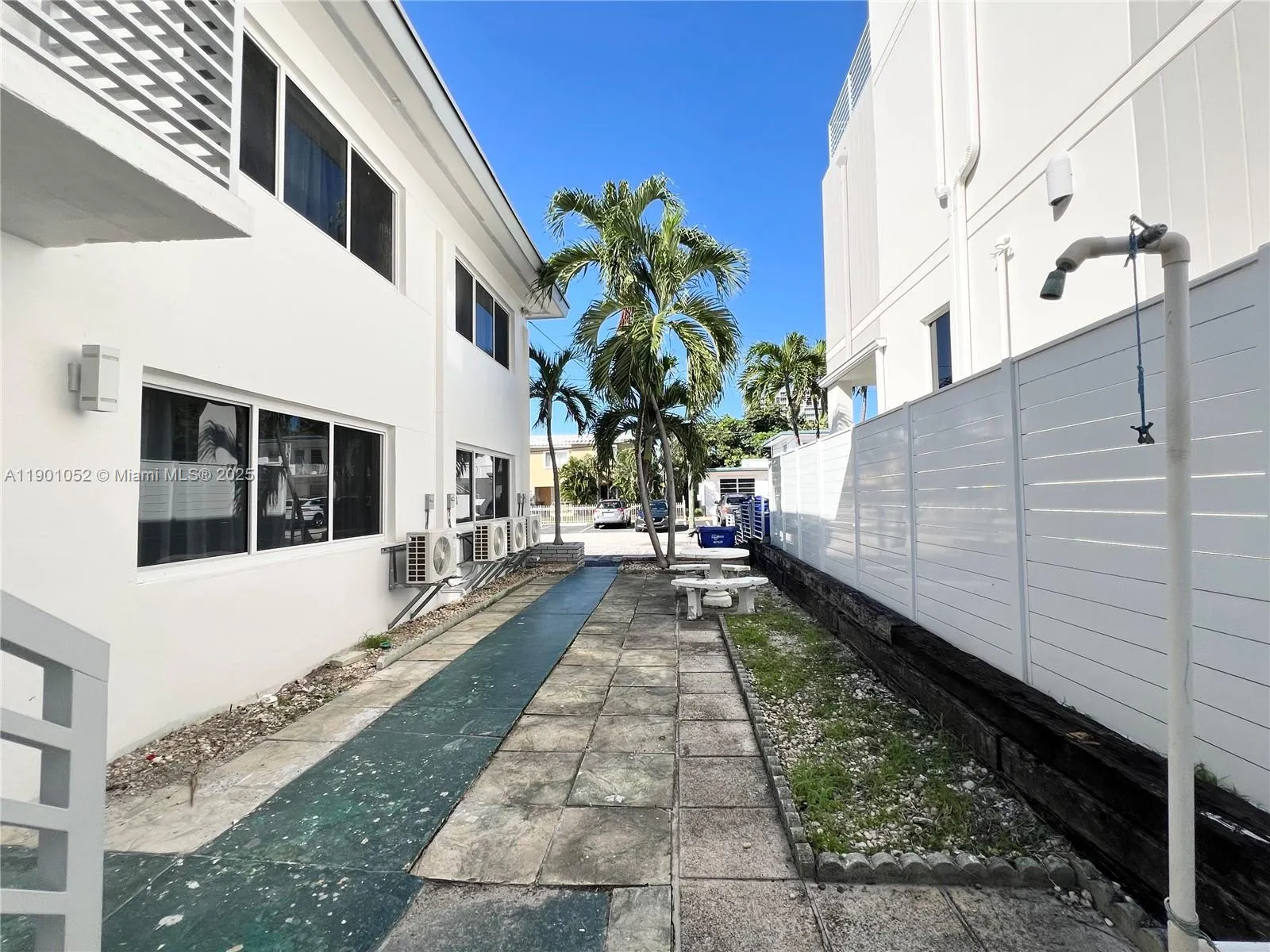 312 Elm St, Hollywood, Florida 33019, Hollywood, Florida 33019, ,Residential Income,For Sale,312 Elm St, Hollywood, Florida 33019,A11901052
