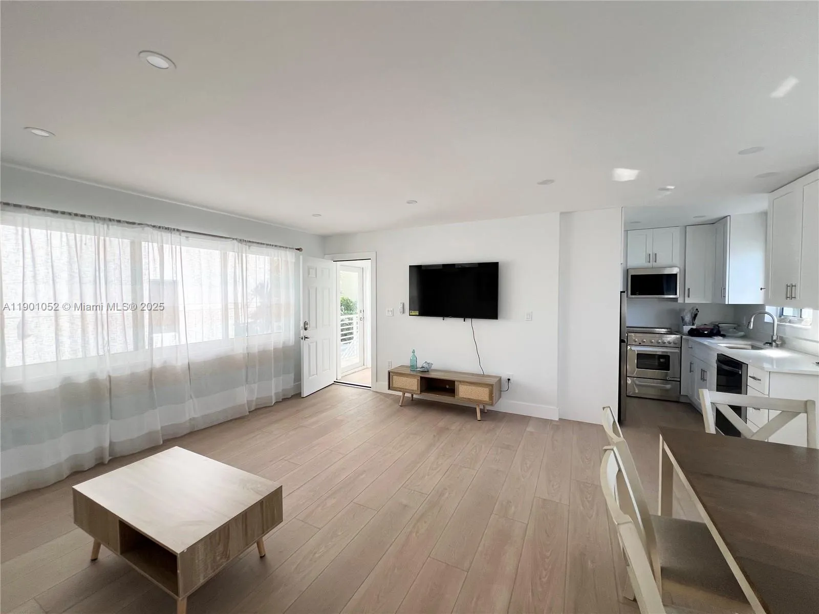 1 Bedroom Unit