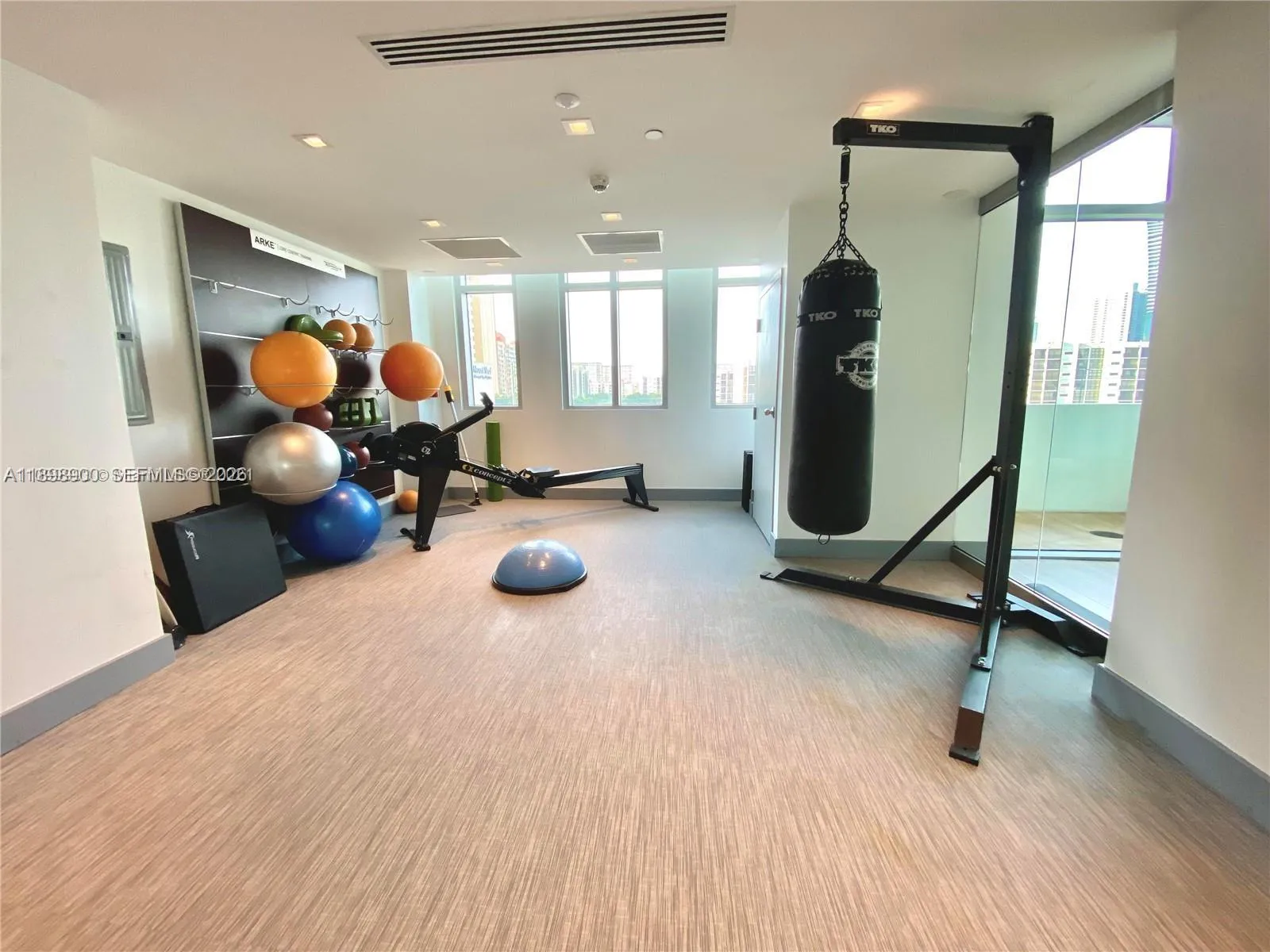 300 Sunny Isles Blvd 4-903, Sunny Isles Beach, Flo, Sunny Isles Beach, Florida 33160, 2 Bedrooms Bedrooms, ,3 BathroomsBathrooms,Residential,For Sale,300 Sunny Isles Blvd 4-903, Sunny Isles Beach, Flo,A11898900