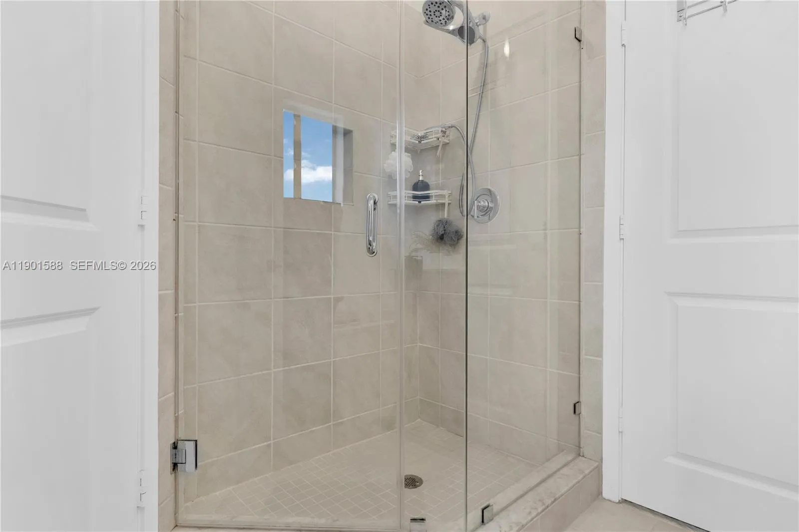 856 Se 16th Ct, Homestead, Florida 33034, Homestead, Florida 33034, 3 Bedrooms Bedrooms, ,2 BathroomsBathrooms,Residential,For Sale,856 Se 16th Ct, Homestead, Florida 33034,A11901588