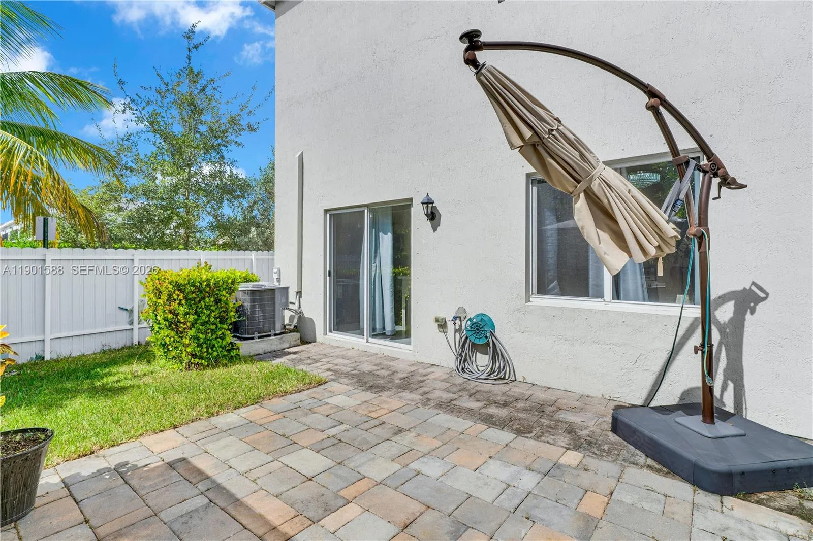 856 Se 16th Ct, Homestead, Florida 33034, Homestead, Florida 33034, 3 Bedrooms Bedrooms, ,2 BathroomsBathrooms,Residential,For Sale,856 Se 16th Ct, Homestead, Florida 33034,A11901588